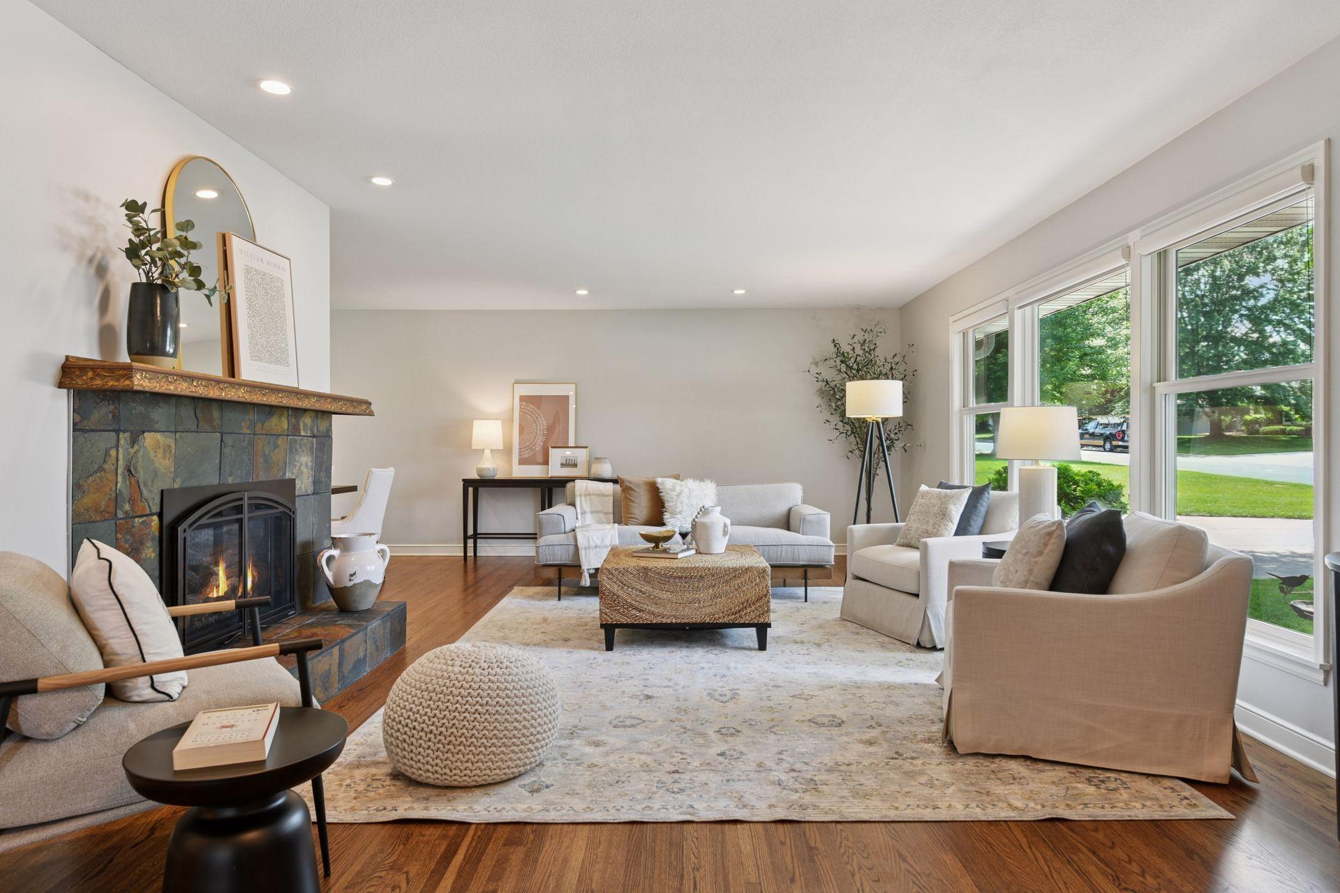 5921 Grimes Avenue S