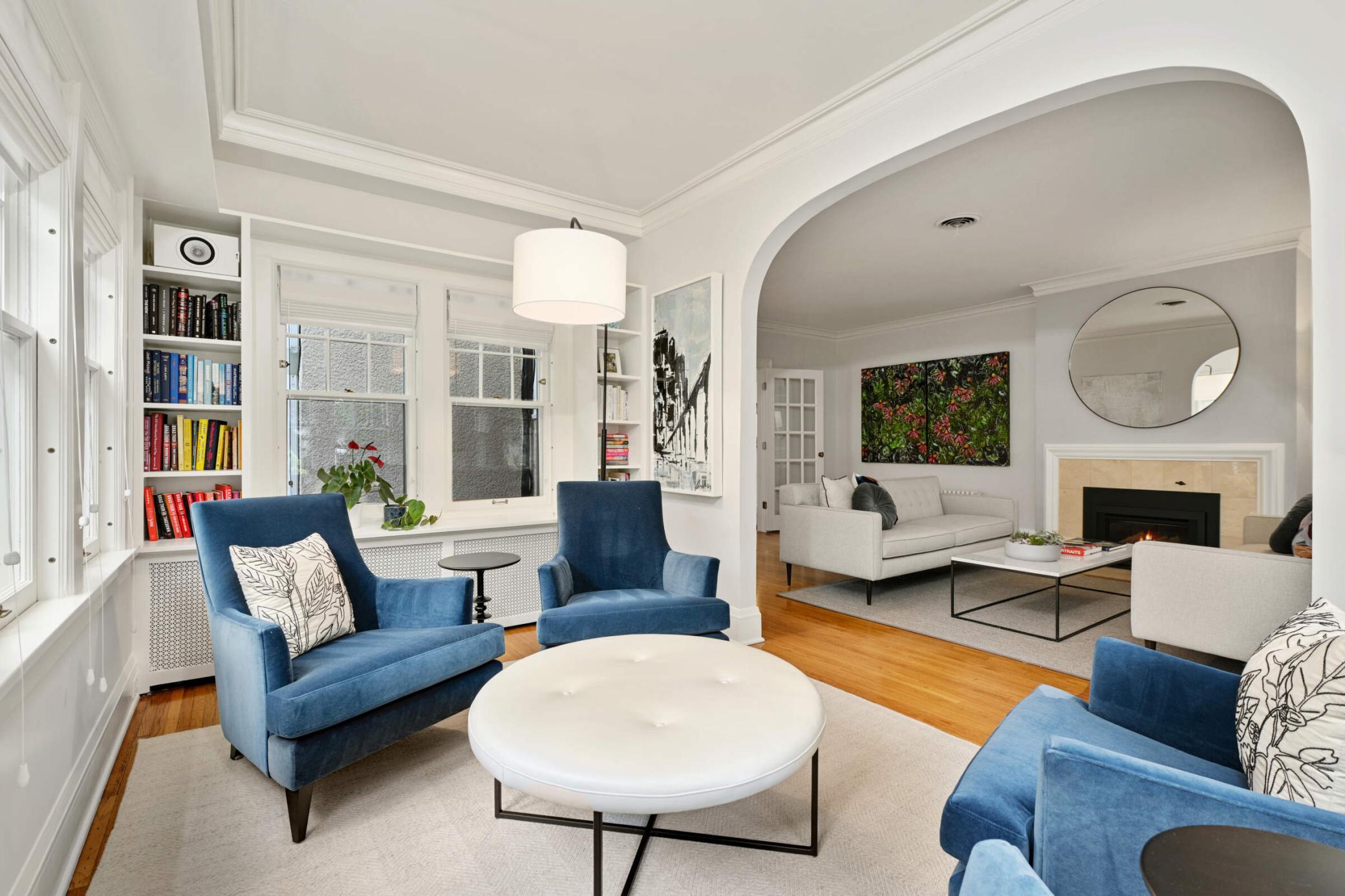 4512 Wooddale Avenue