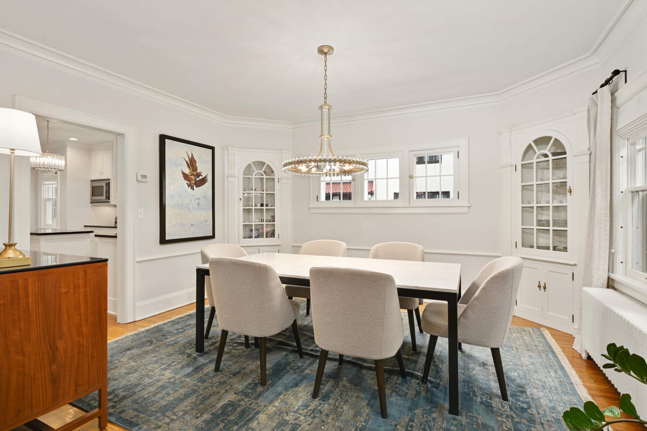 4512 Wooddale Avenue