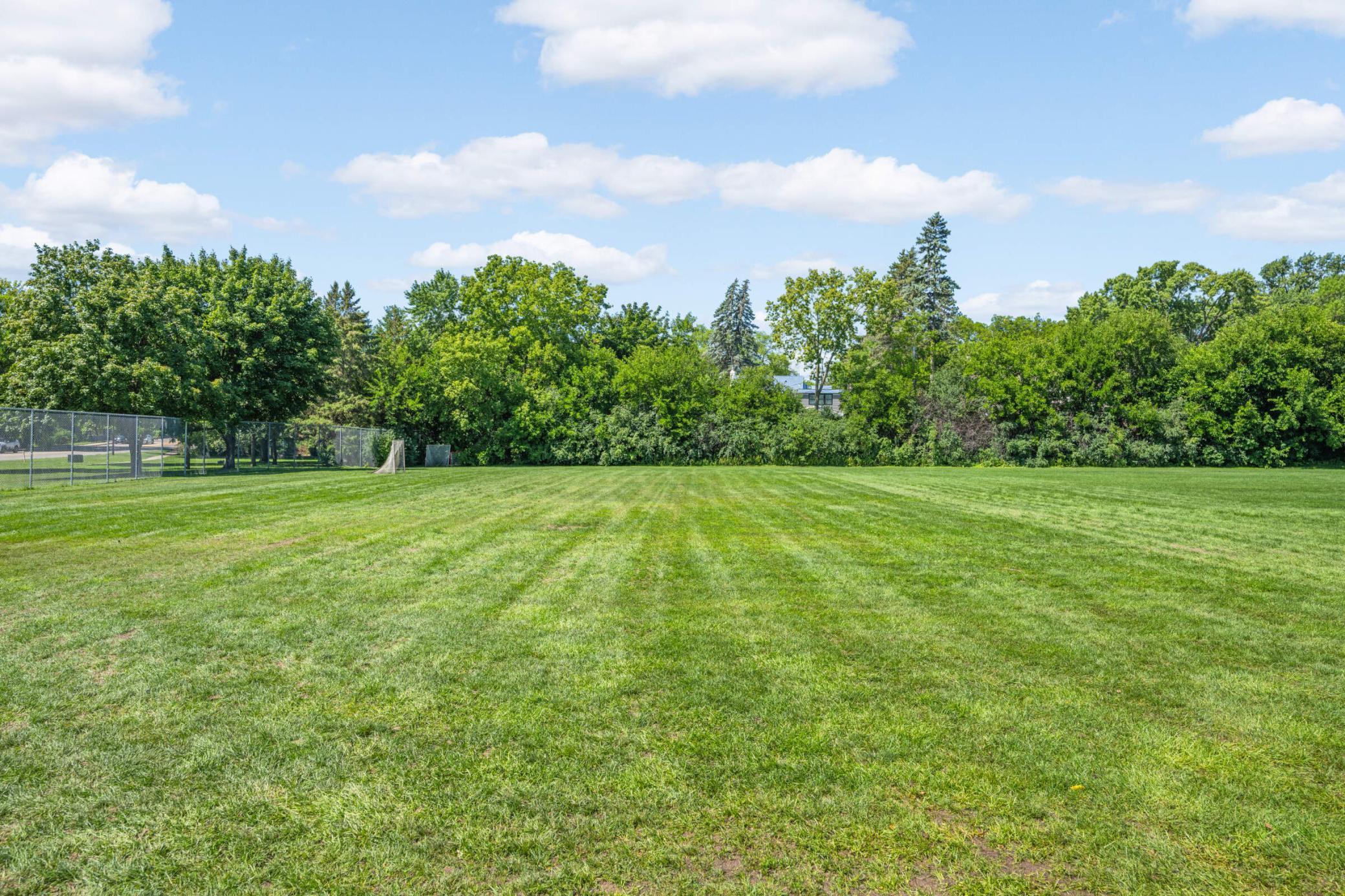 4512 Wooddale Avenue