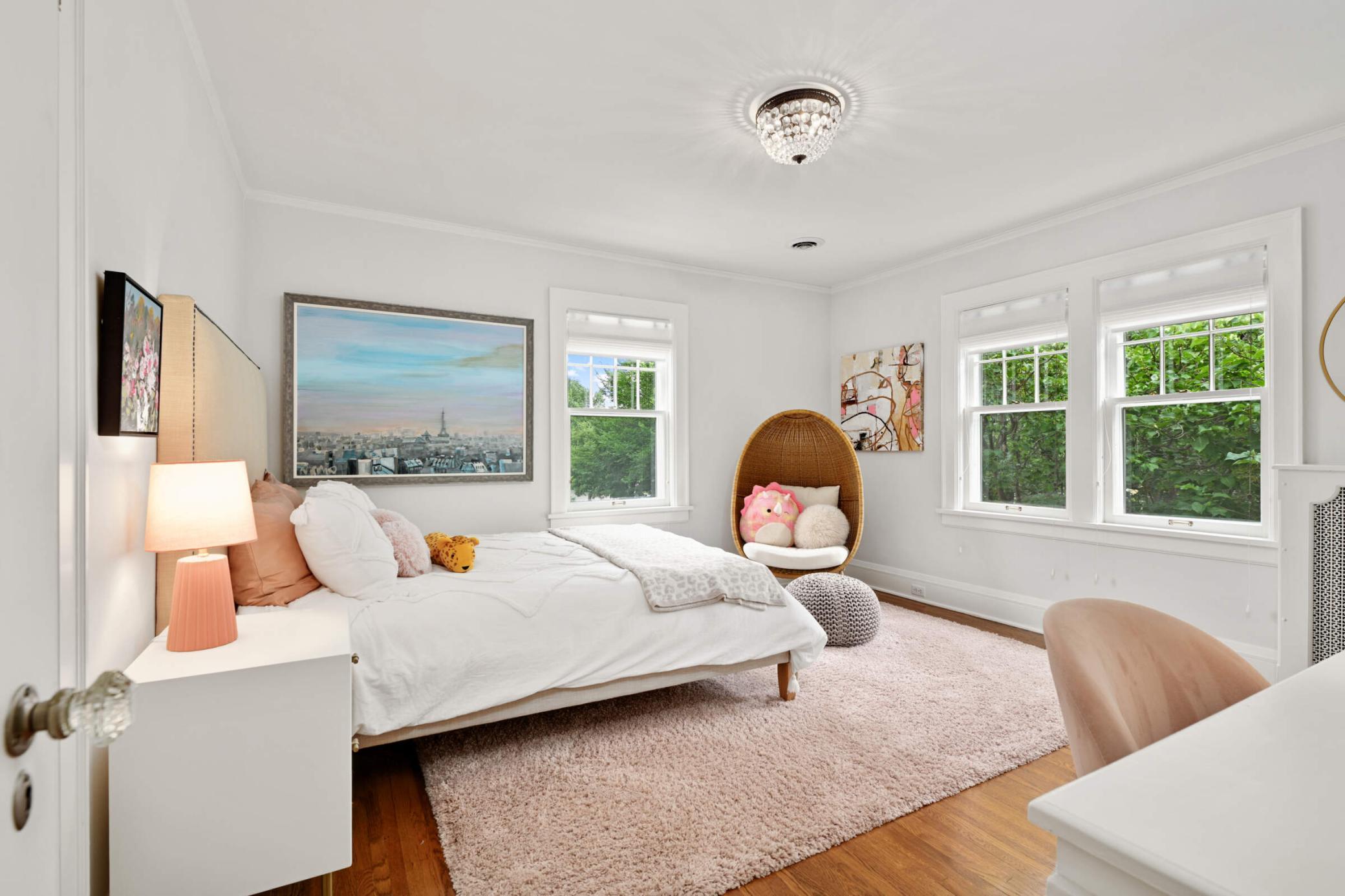 4512 Wooddale Avenue