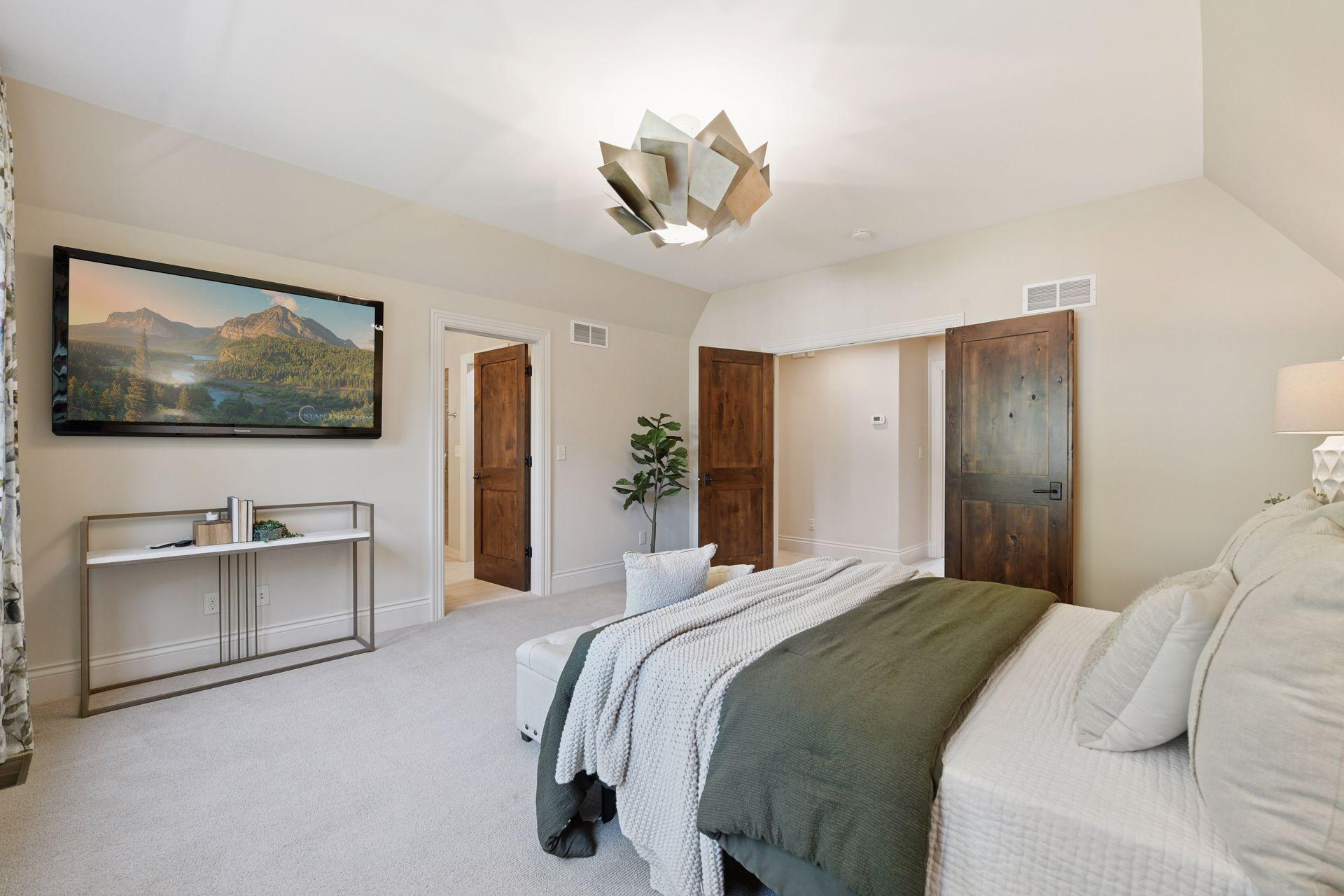 132 Interlachen Road