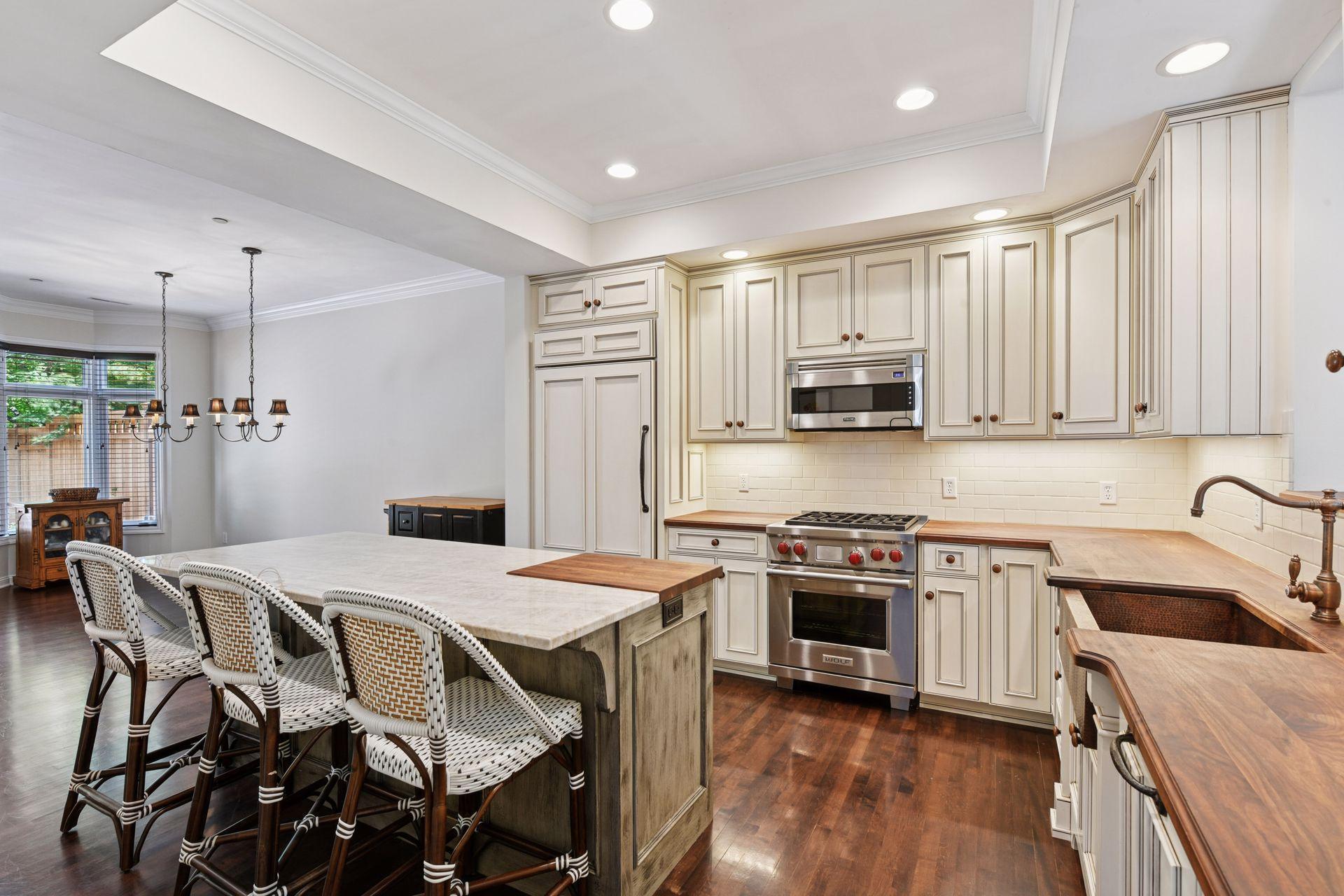 311 Coventry Lane