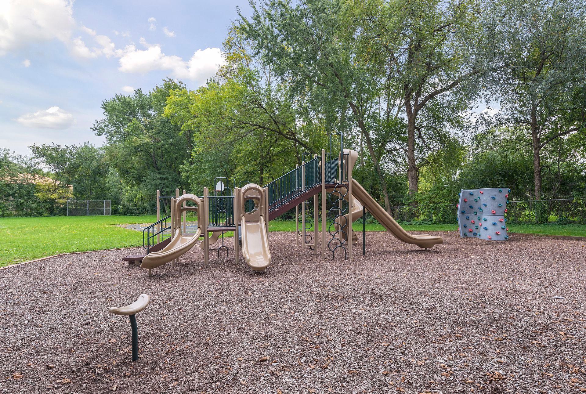 132 Interlachen Road