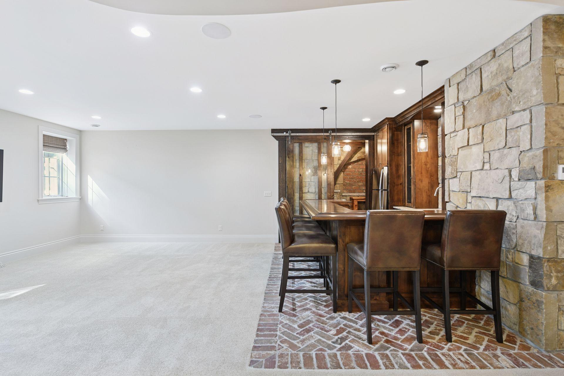 132 Interlachen Road