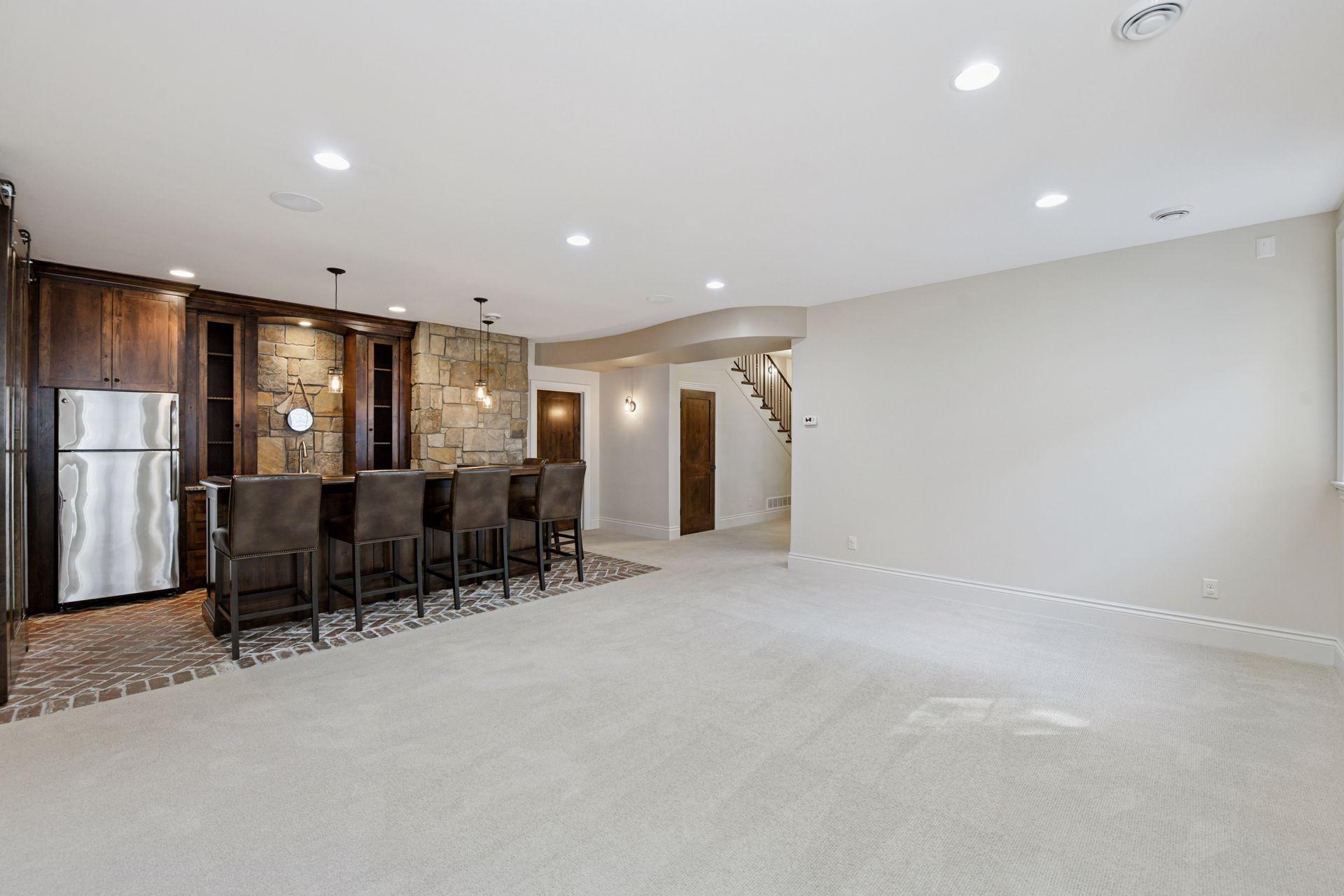 132 Interlachen Road