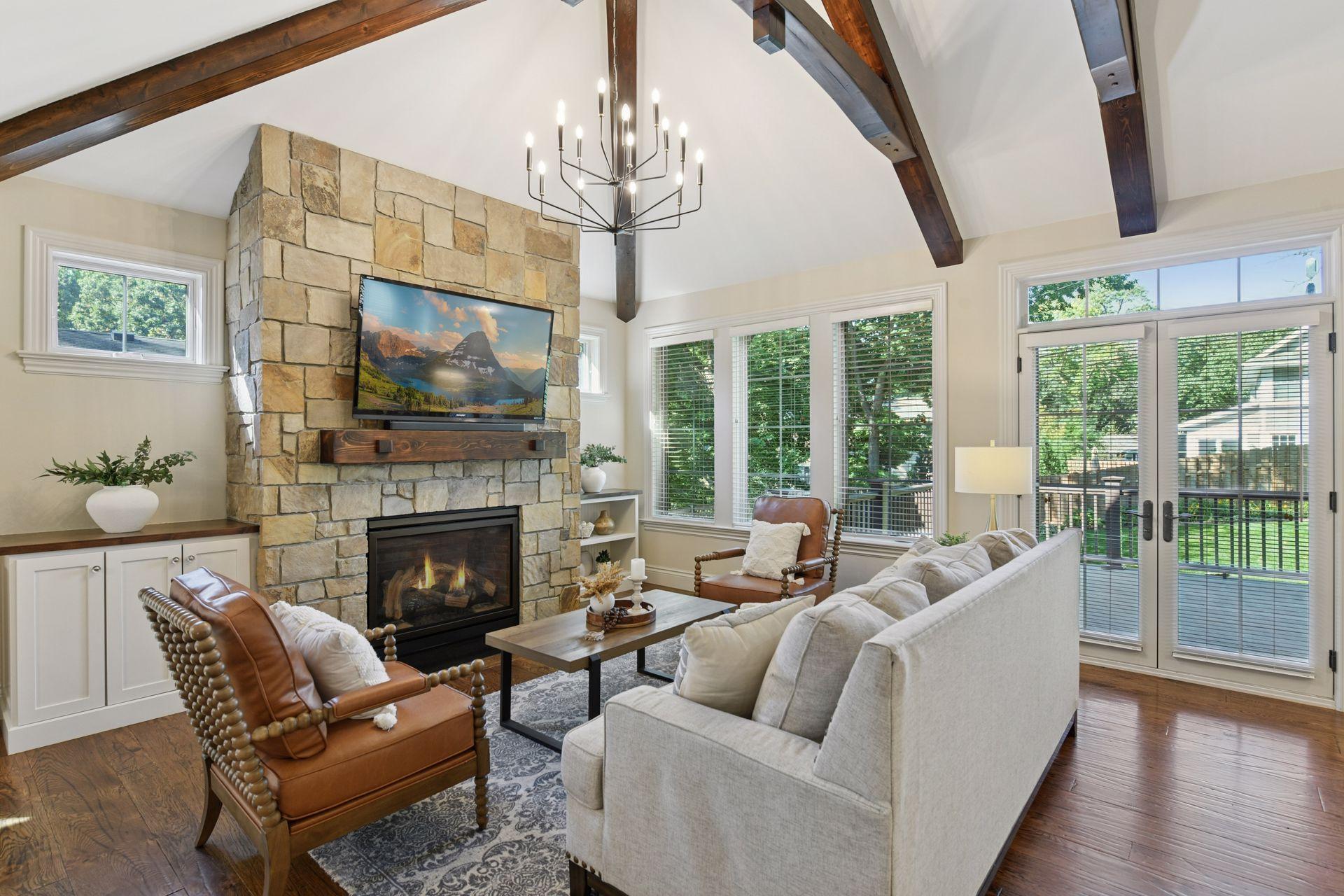 132 Interlachen Road