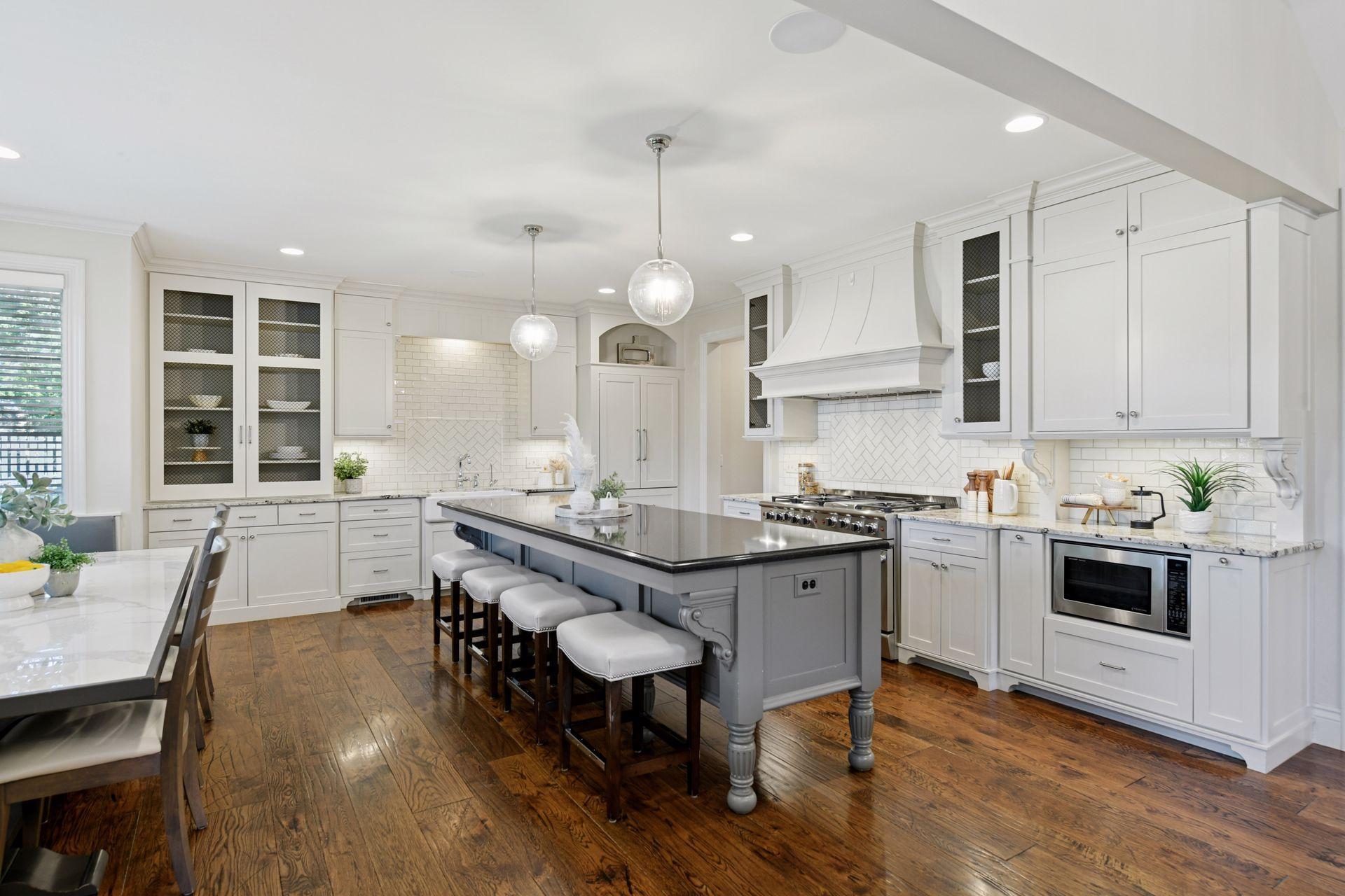 132 Interlachen Road