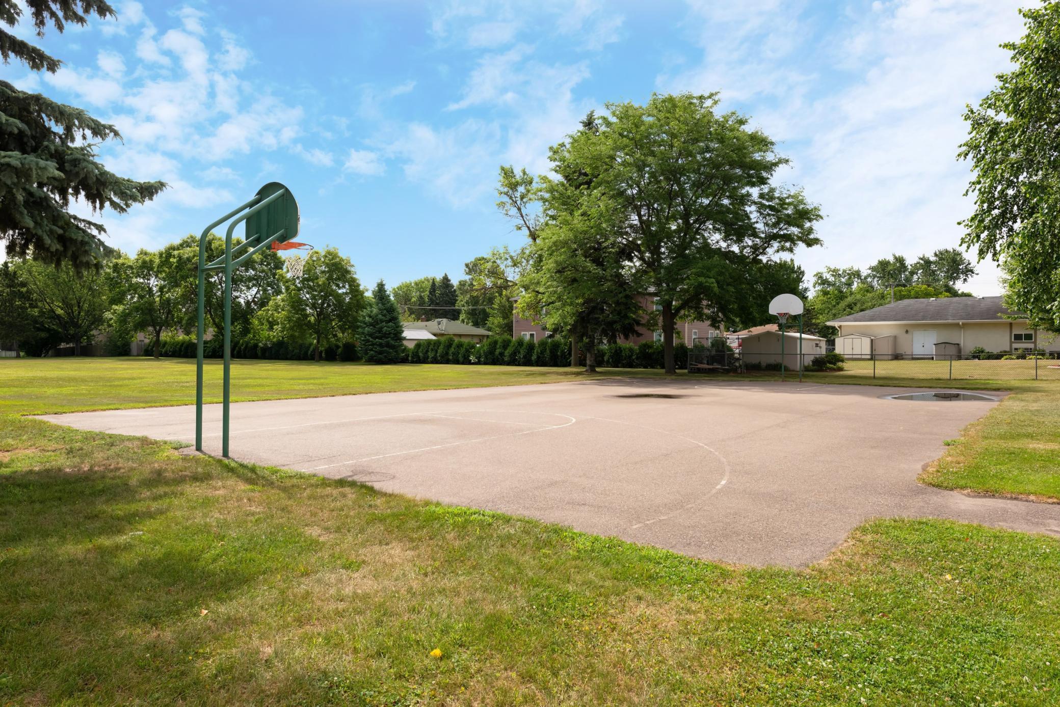 3658 Huntington Avenue