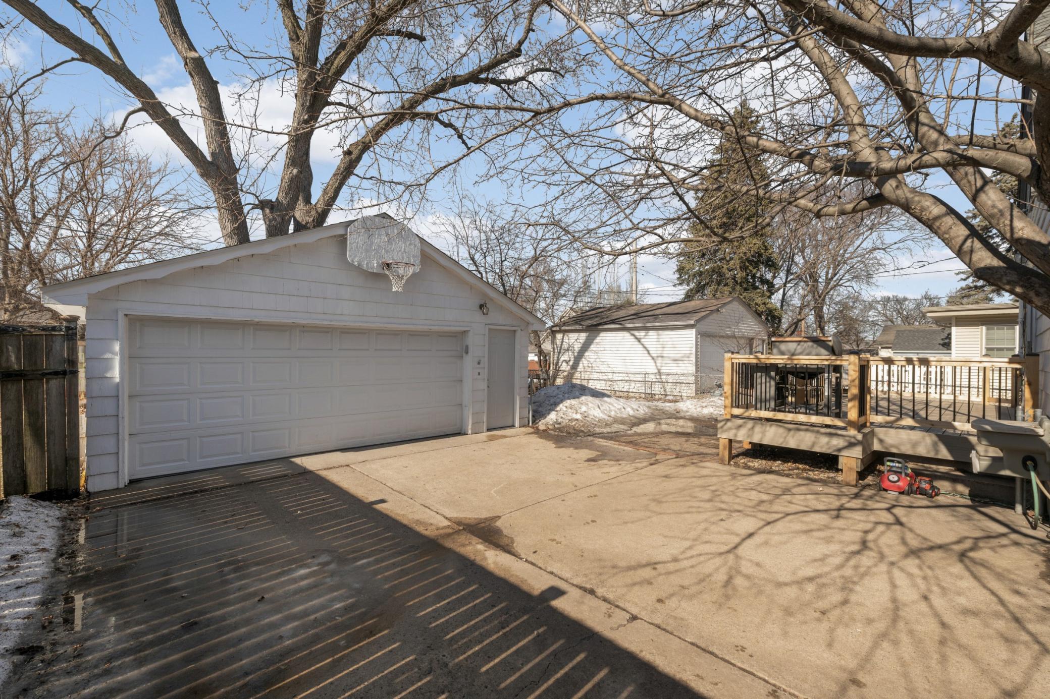 3658 Huntington Avenue