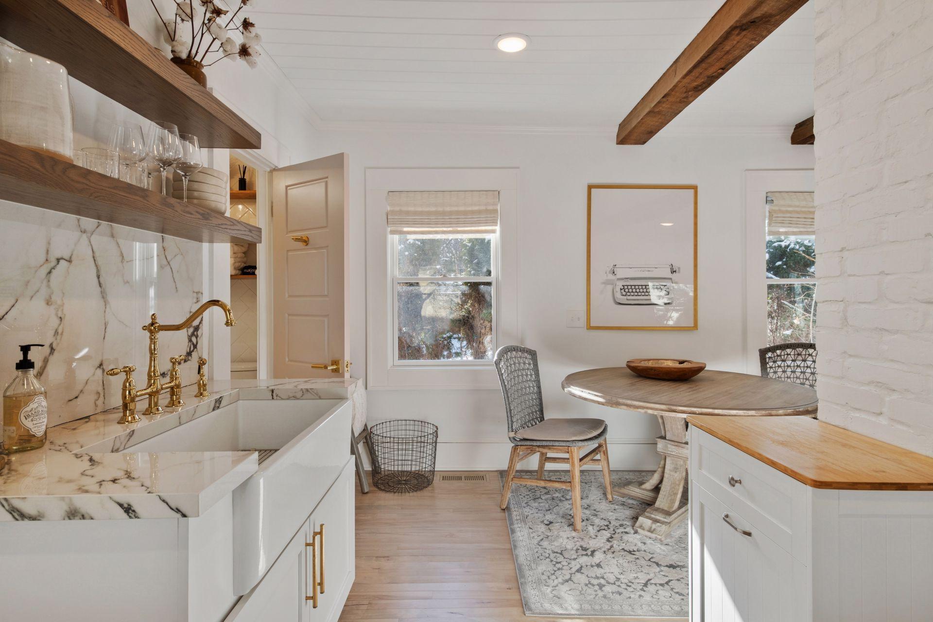 3823 Vincent Avenue S