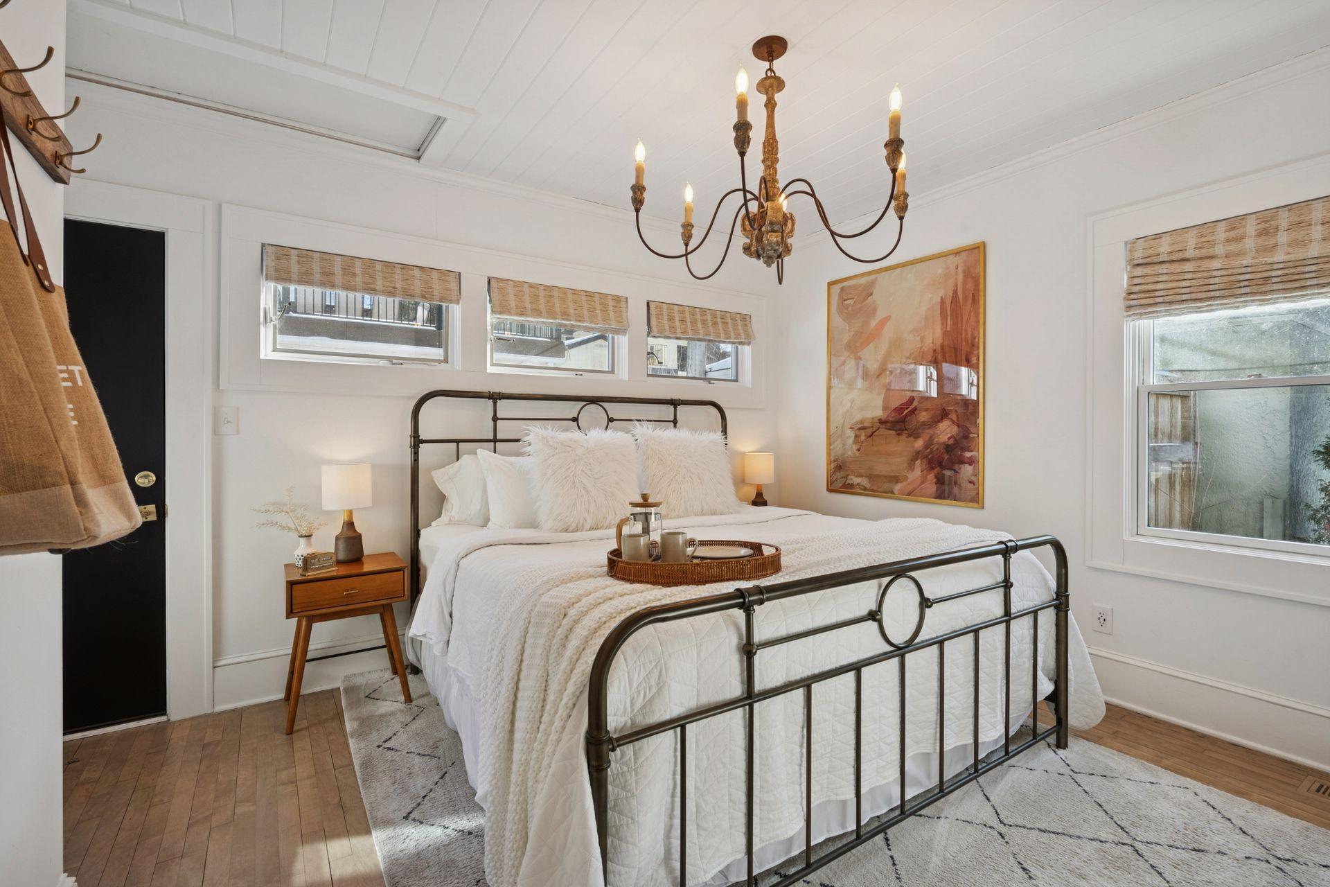 3823 Vincent Avenue S