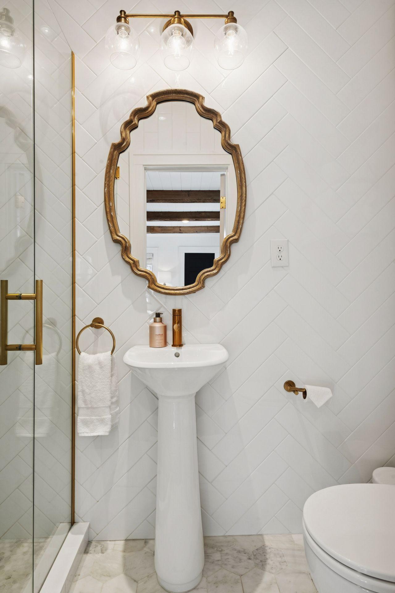 3823 Vincent Avenue S