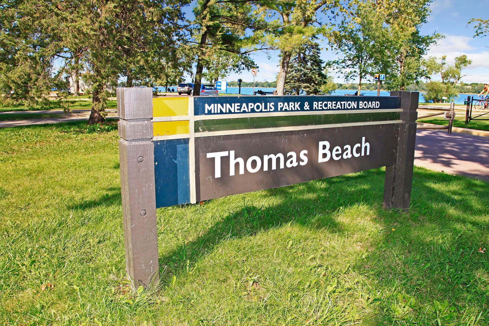 3823 Vincent Avenue S