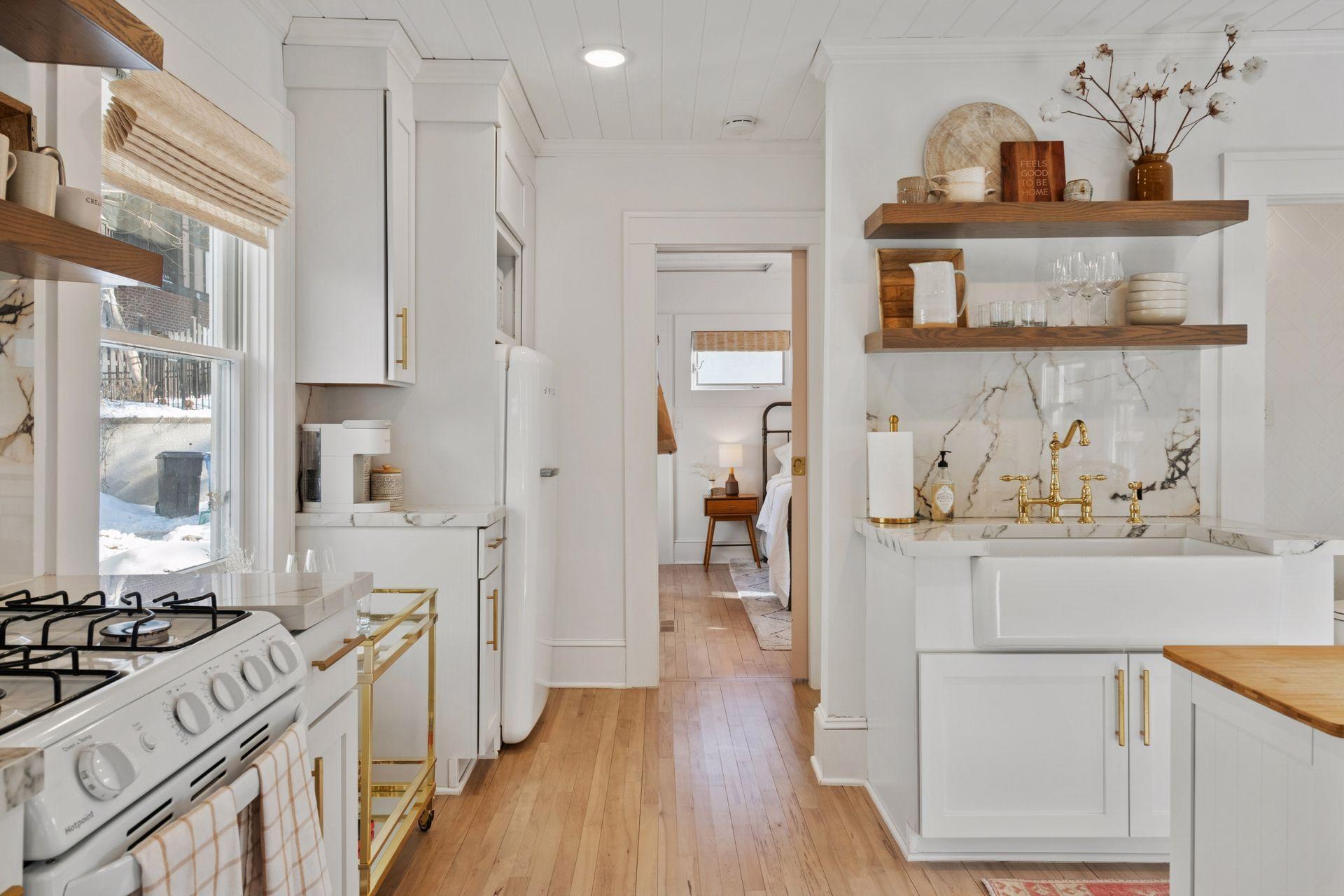 3823 Vincent Avenue S