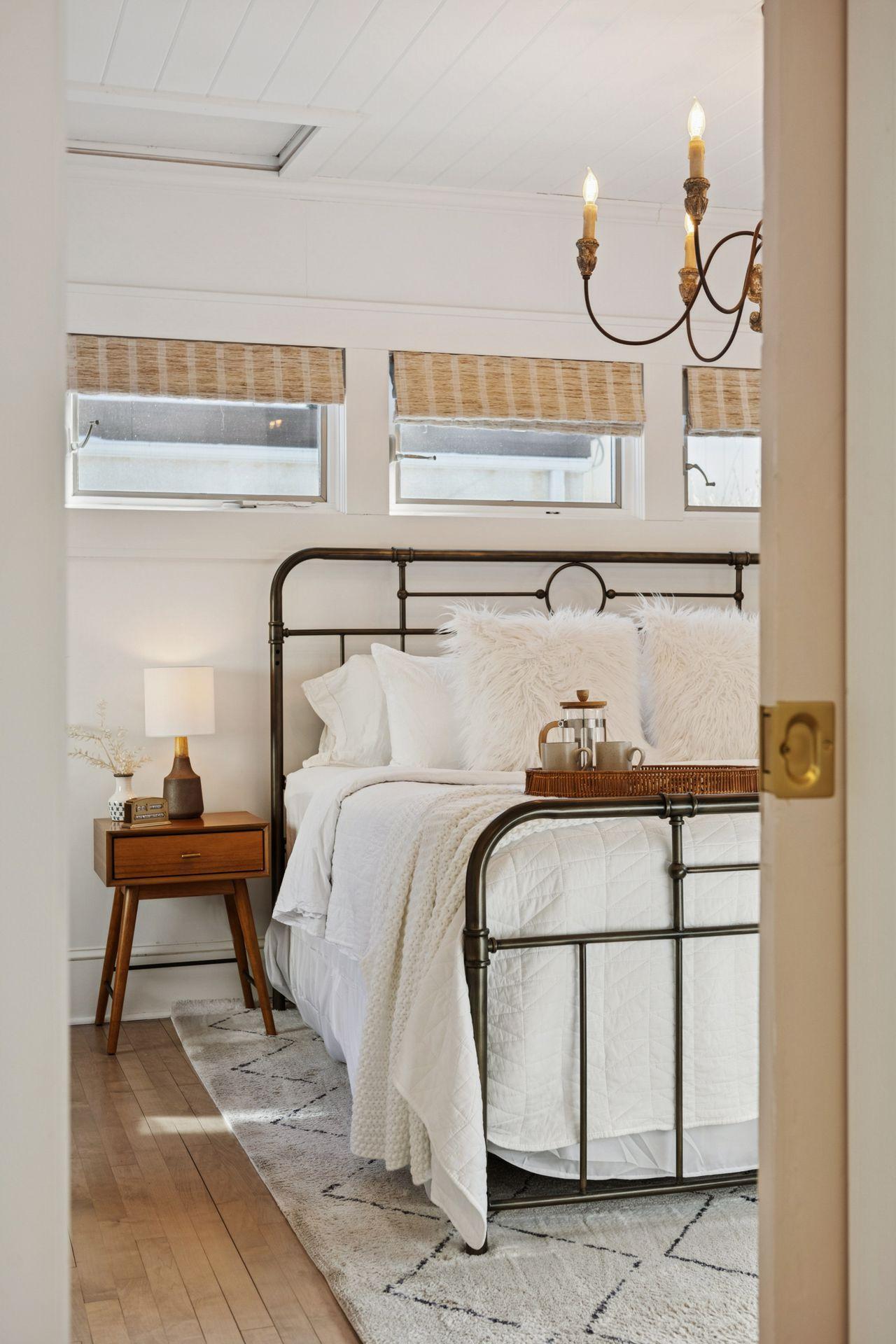 3823 Vincent Avenue S