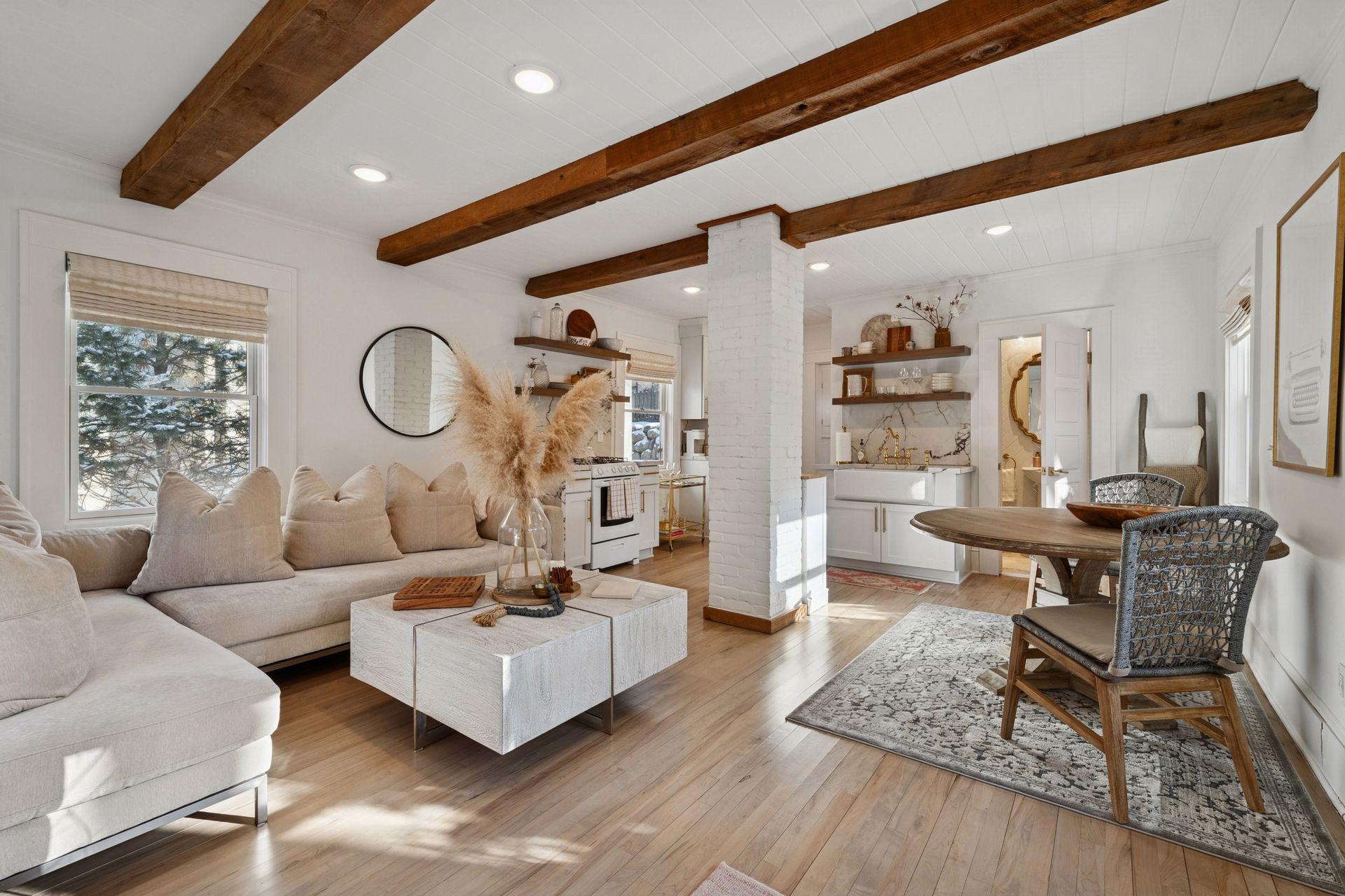 3823 Vincent Avenue S