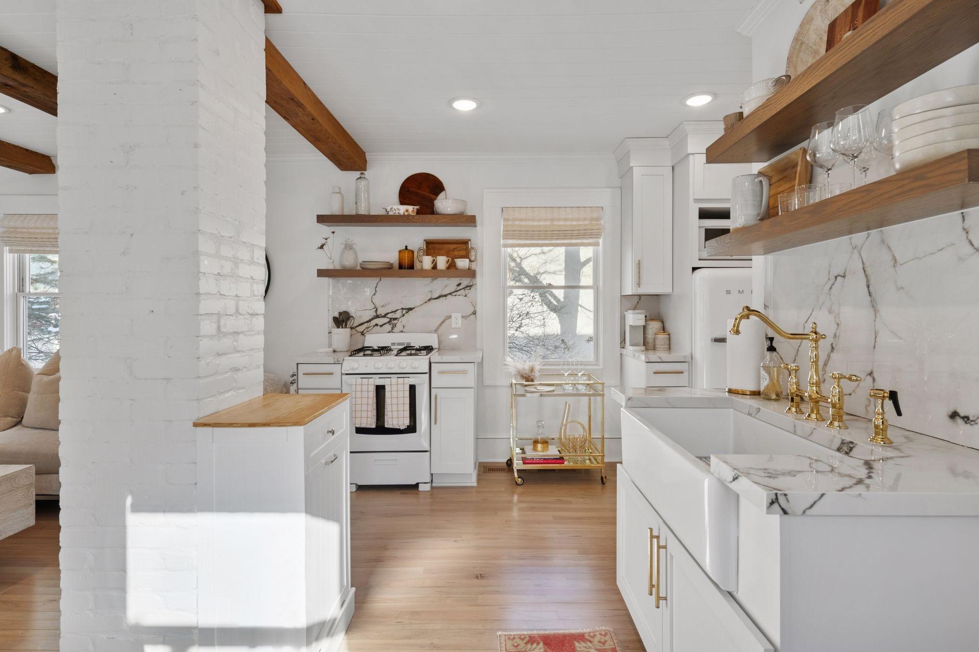 3823 Vincent Avenue S