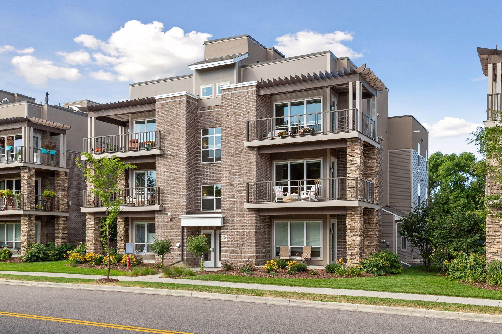 3970 Wooddale Avenue S Unit: 201D