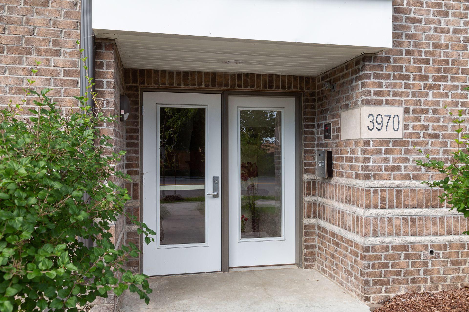 3970 Wooddale Avenue S Unit: 201D