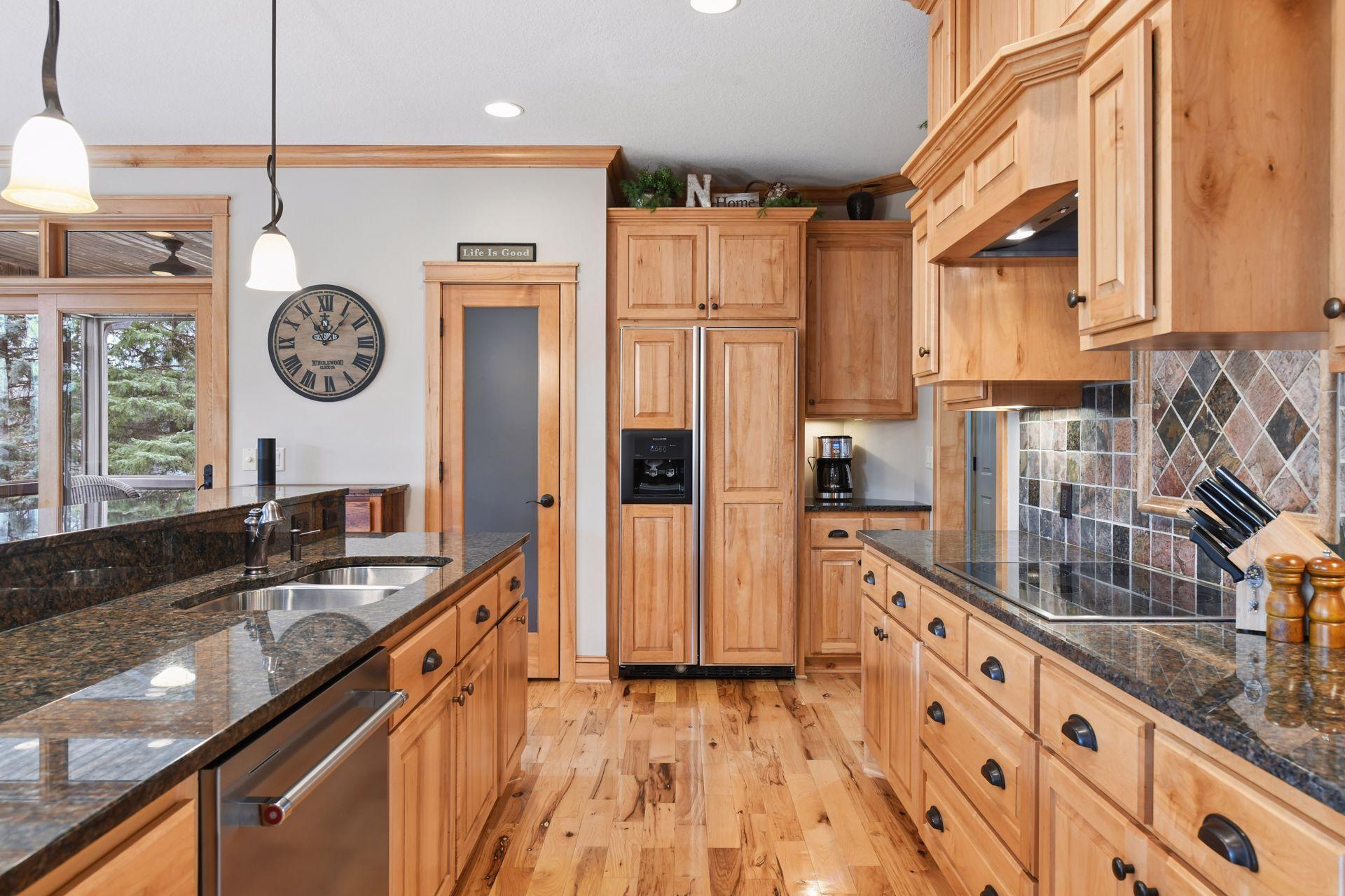 2121 Crestview Drive