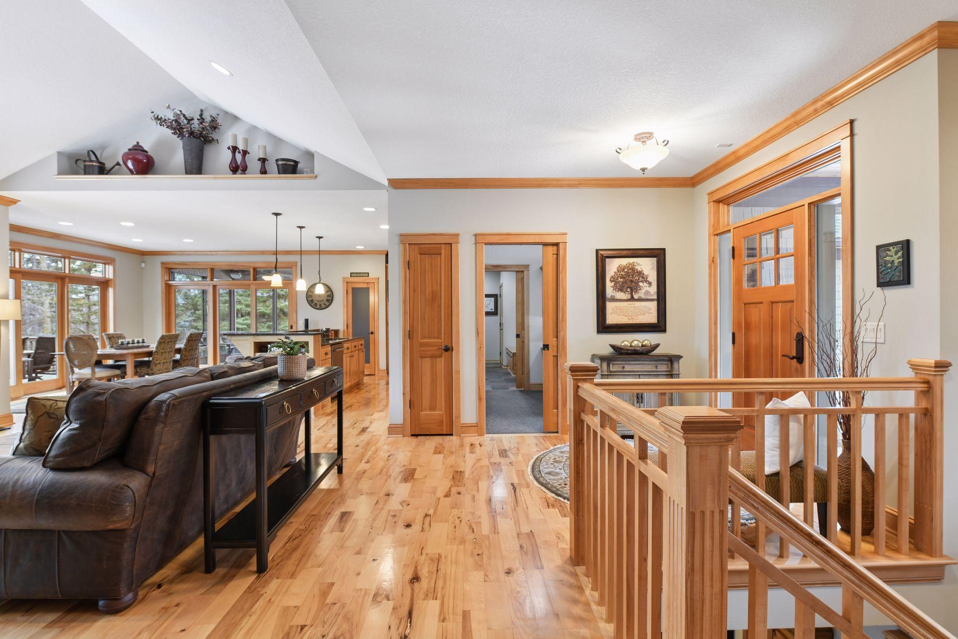 2121 Crestview Drive