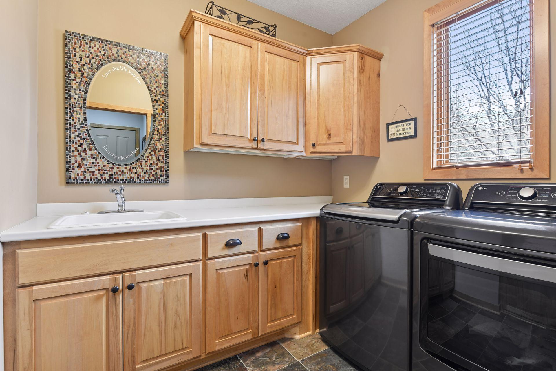 2121 Crestview Drive