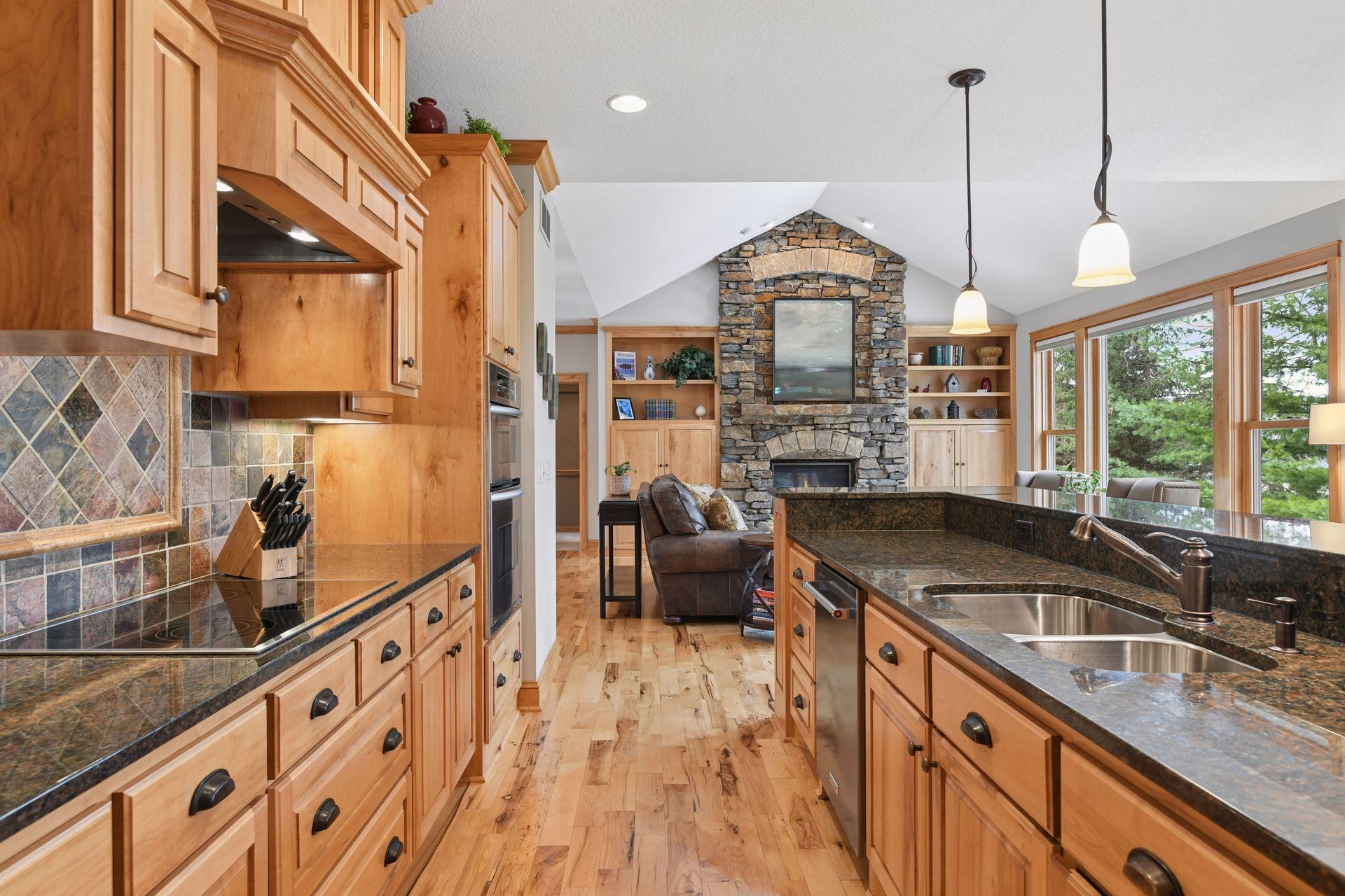 2121 Crestview Drive