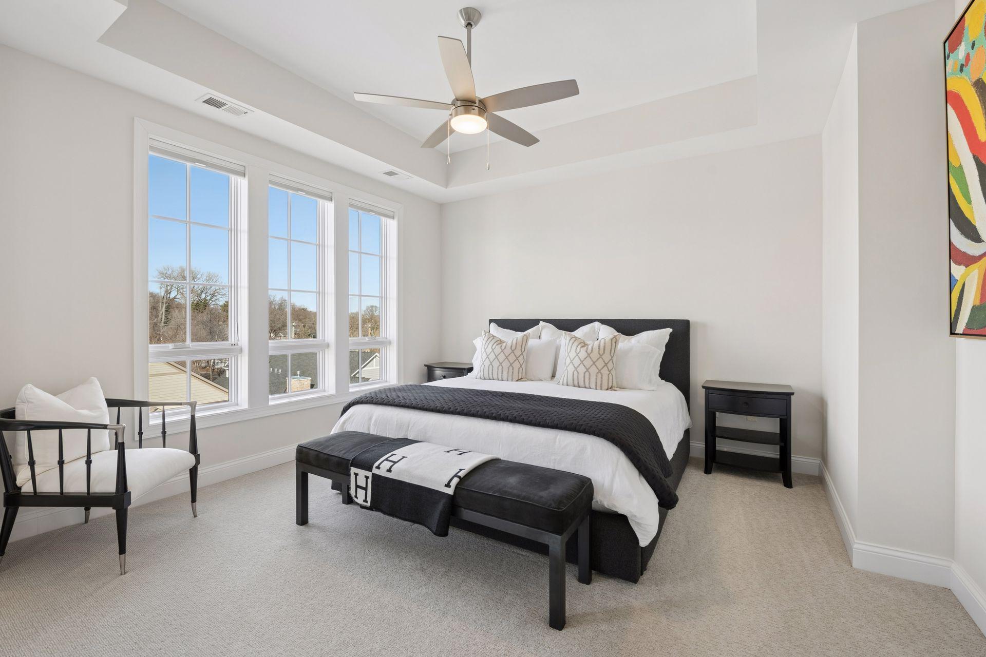 4901 Hawthorne Court Unit: 301