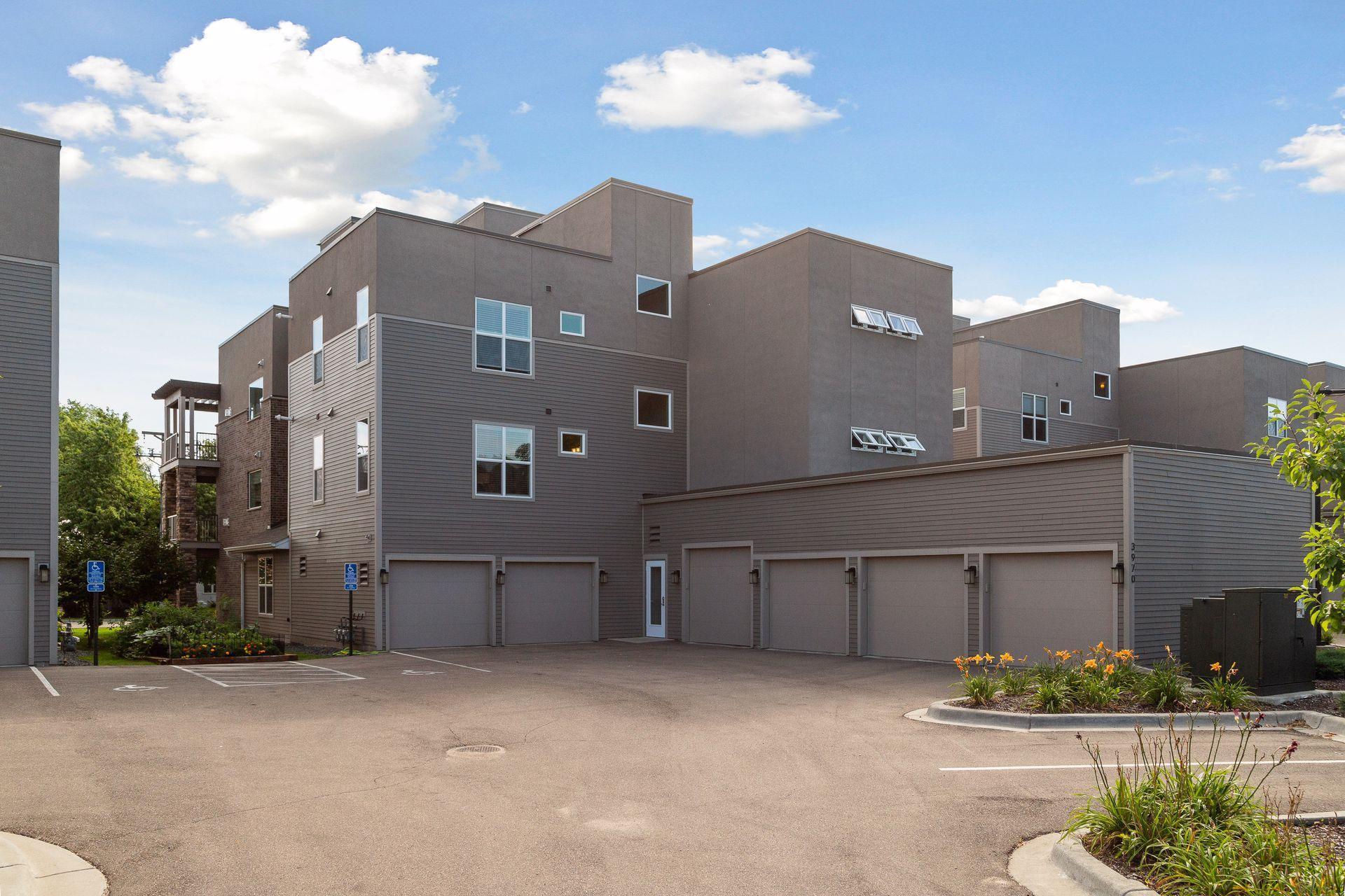 3970 Wooddale Avenue S Unit: 201D