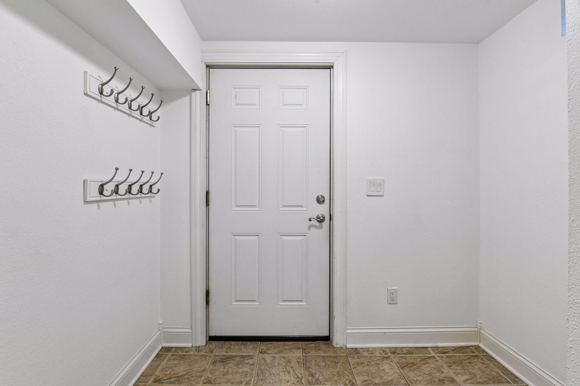 3416 Robinwood Spur