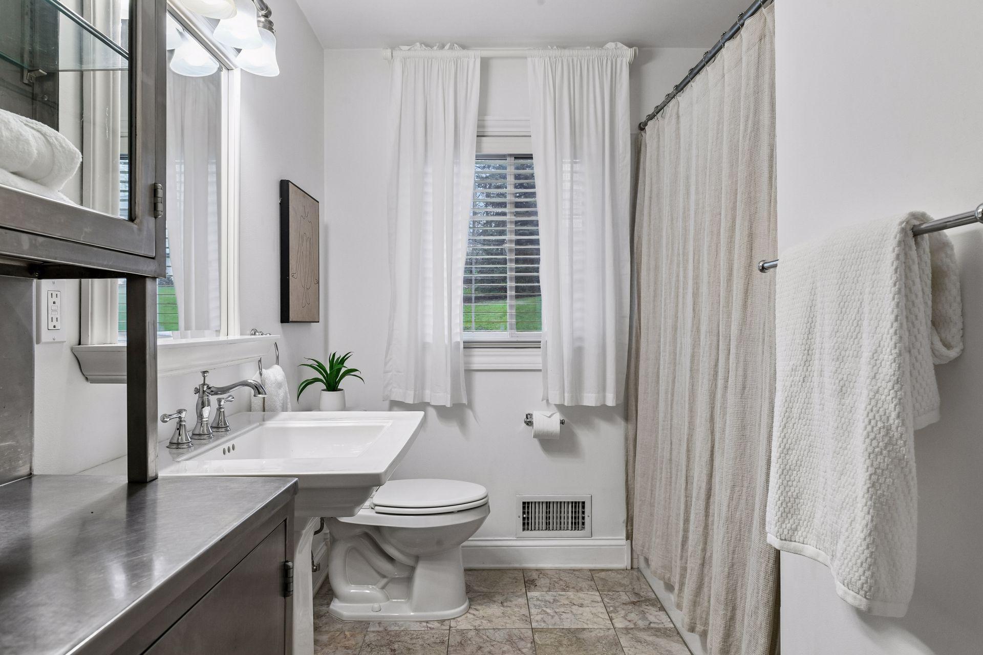 3416 Robinwood Spur