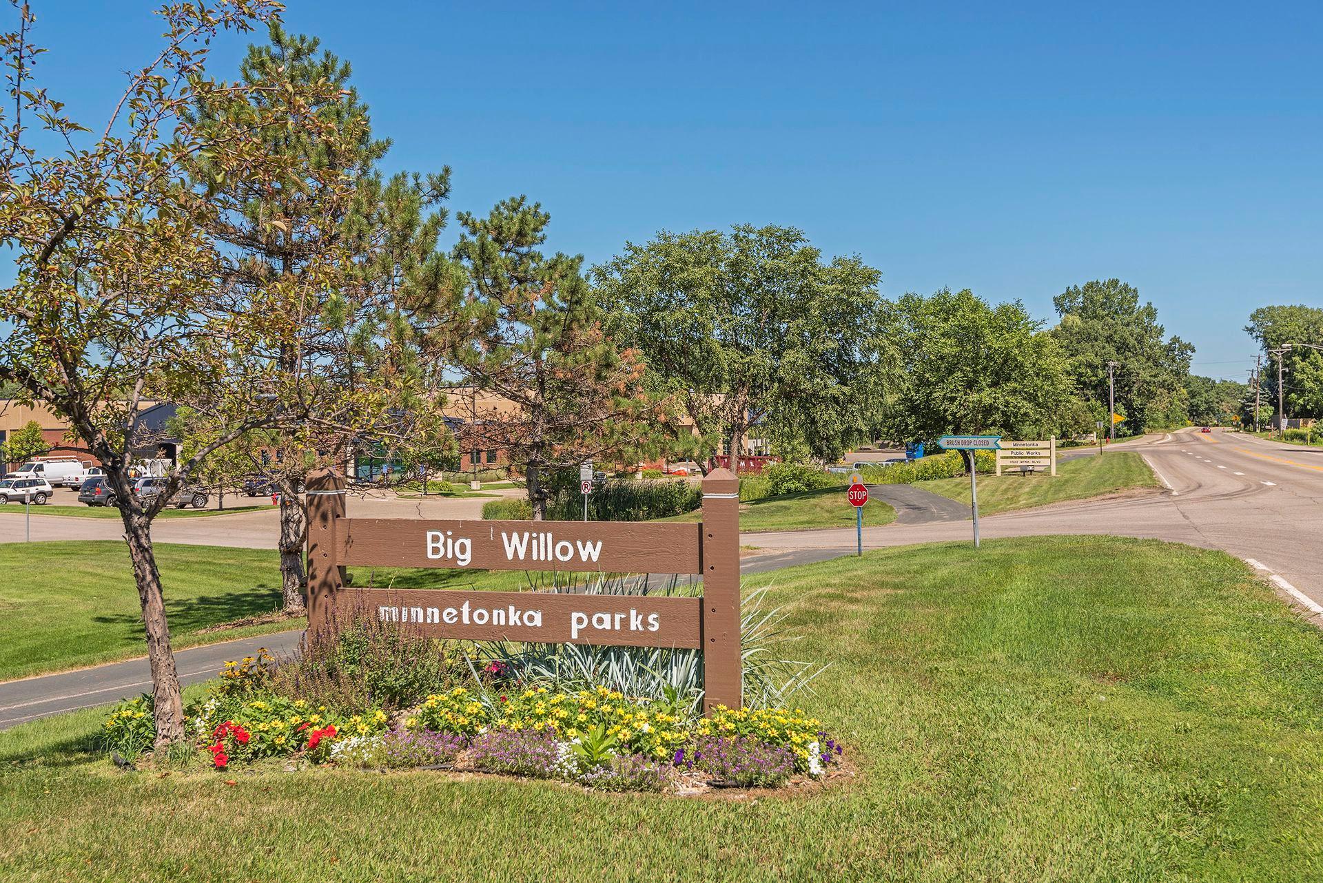 3416 Robinwood Spur