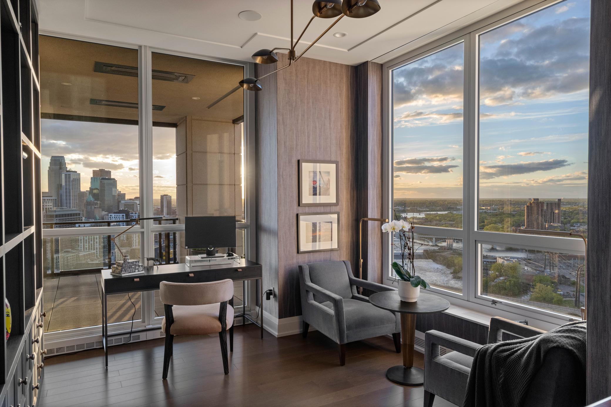1111 W River Parkway Unit: 29A