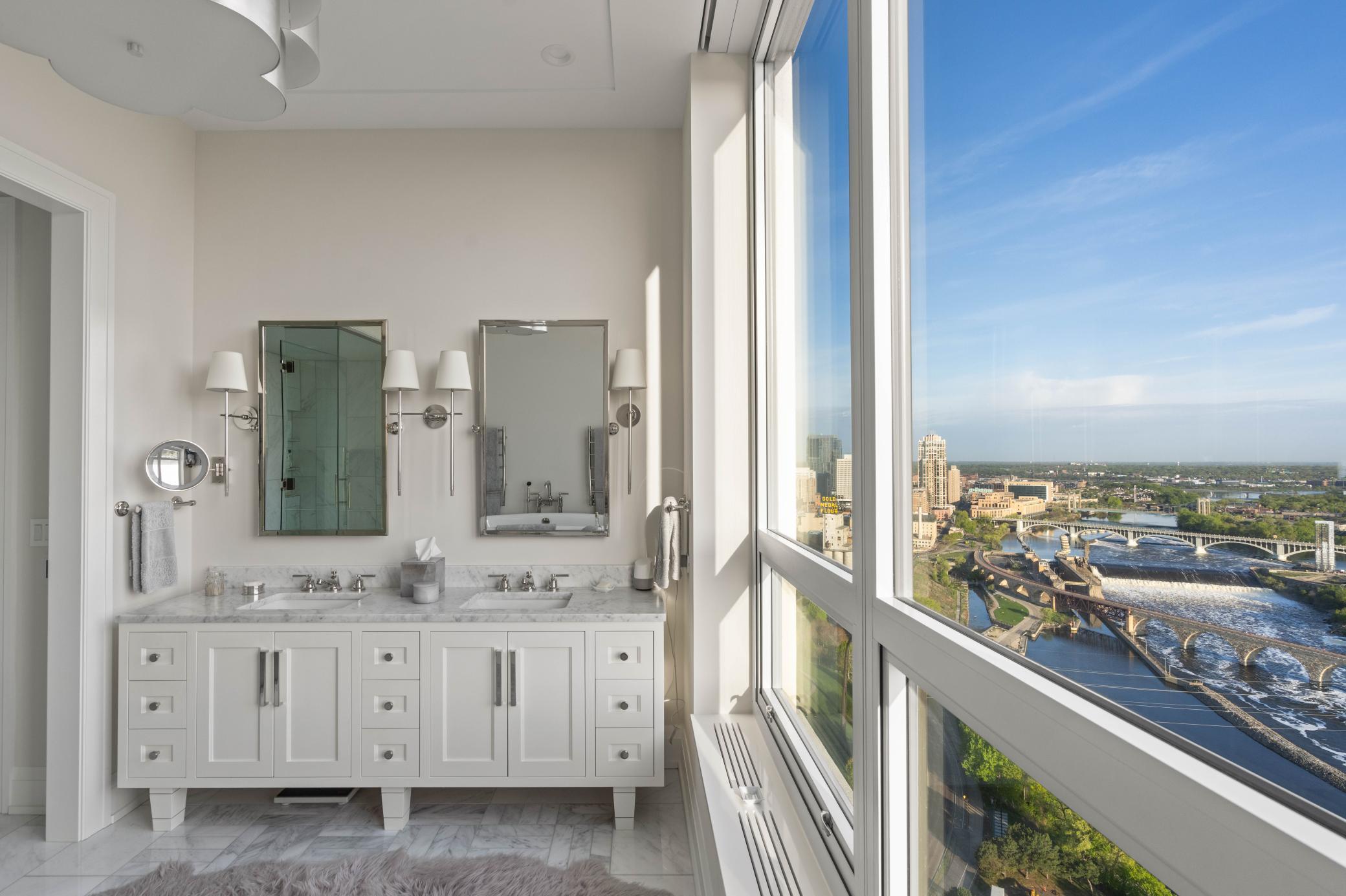 1111 W River Parkway Unit: 29A