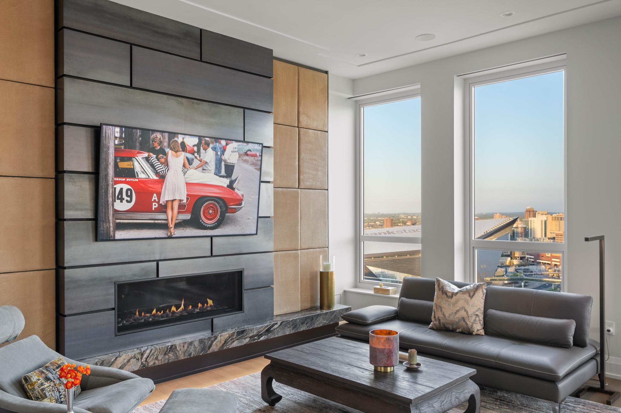 1111 W River Parkway Unit: 29A