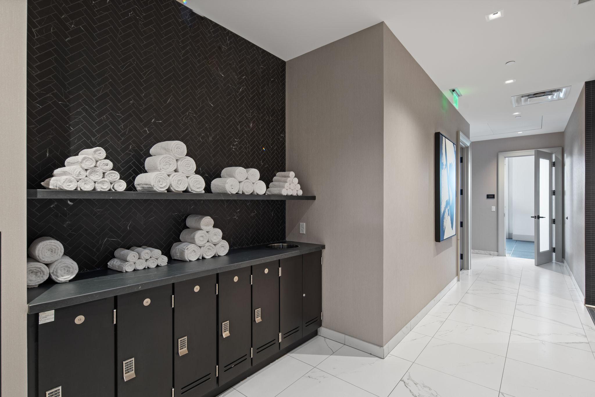 1111 W River Parkway Unit: 29A