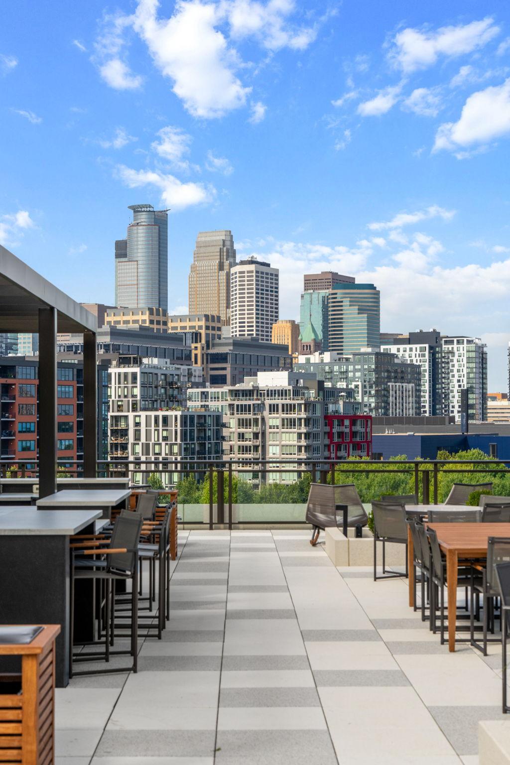 1111 W River Parkway Unit: 29A