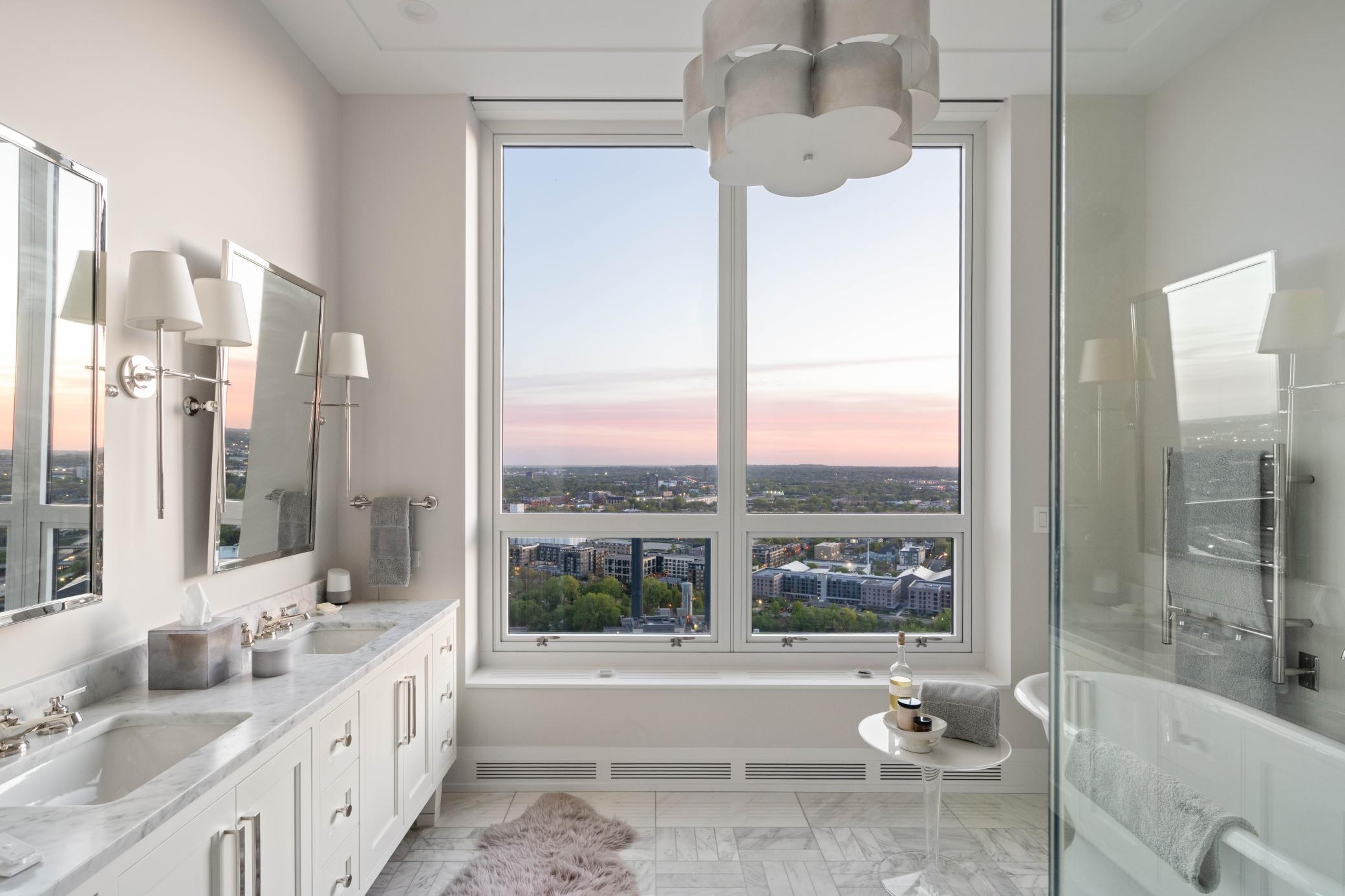 1111 W River Parkway Unit: 29A