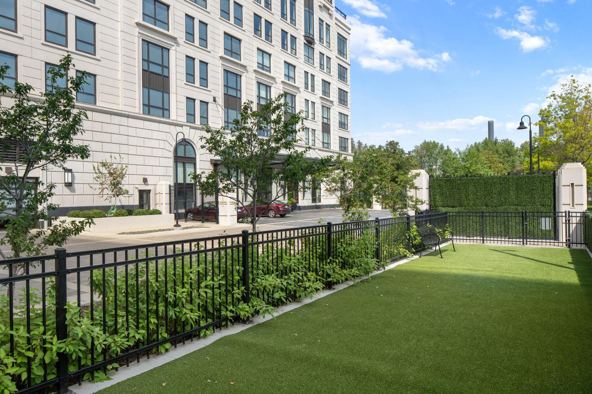 1111 W River Parkway Unit: 29A