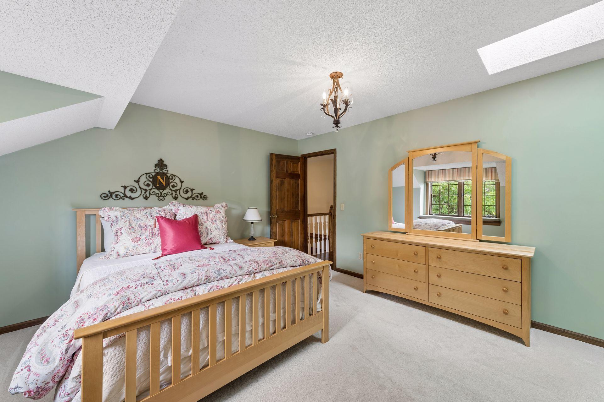 7885 133rd Street W