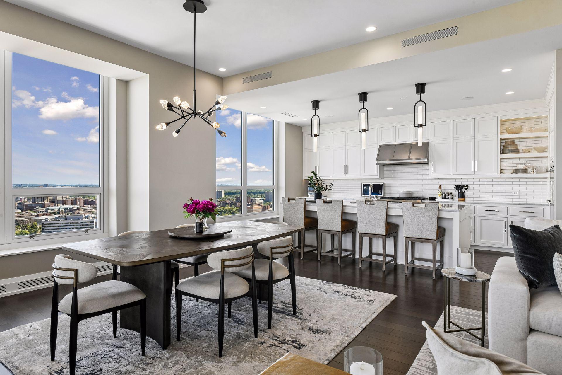 1111 W River Parkway Unit: 32C