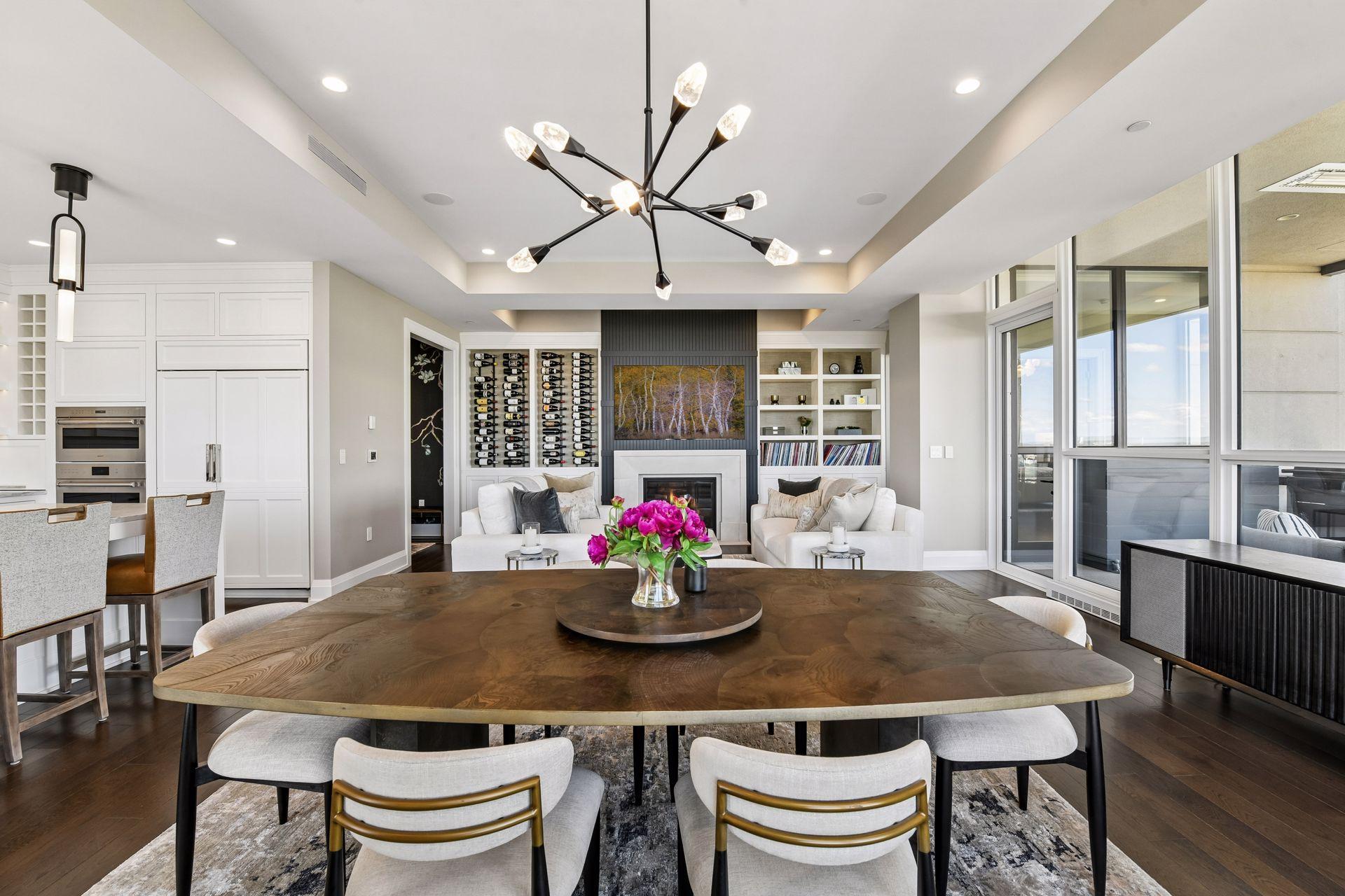 1111 W River Parkway Unit: 32C