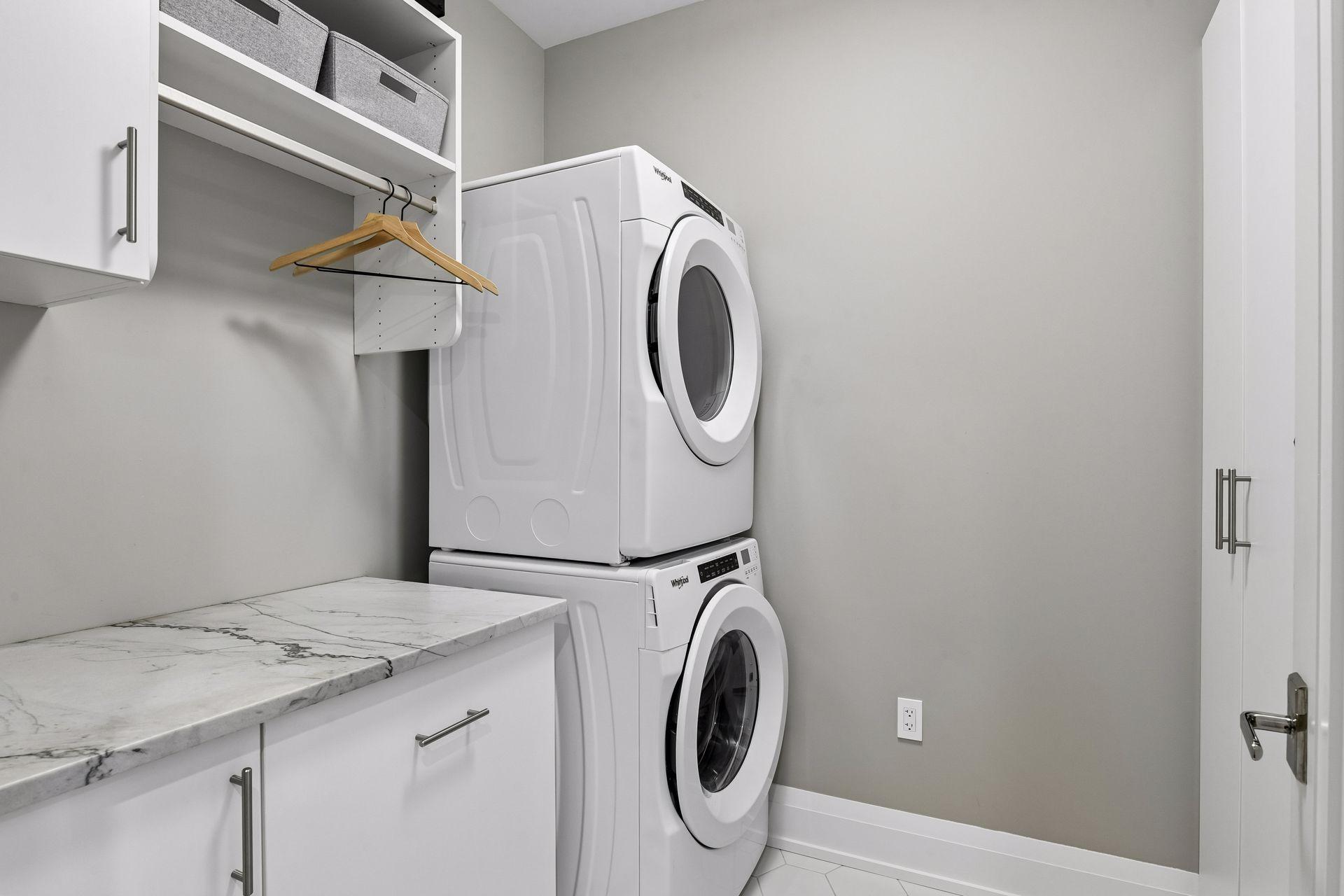1111 W River Parkway Unit: 32C