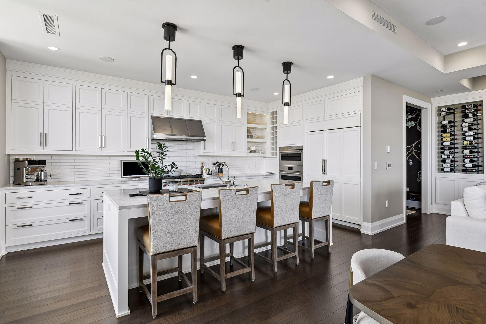 1111 W River Parkway Unit: 32C