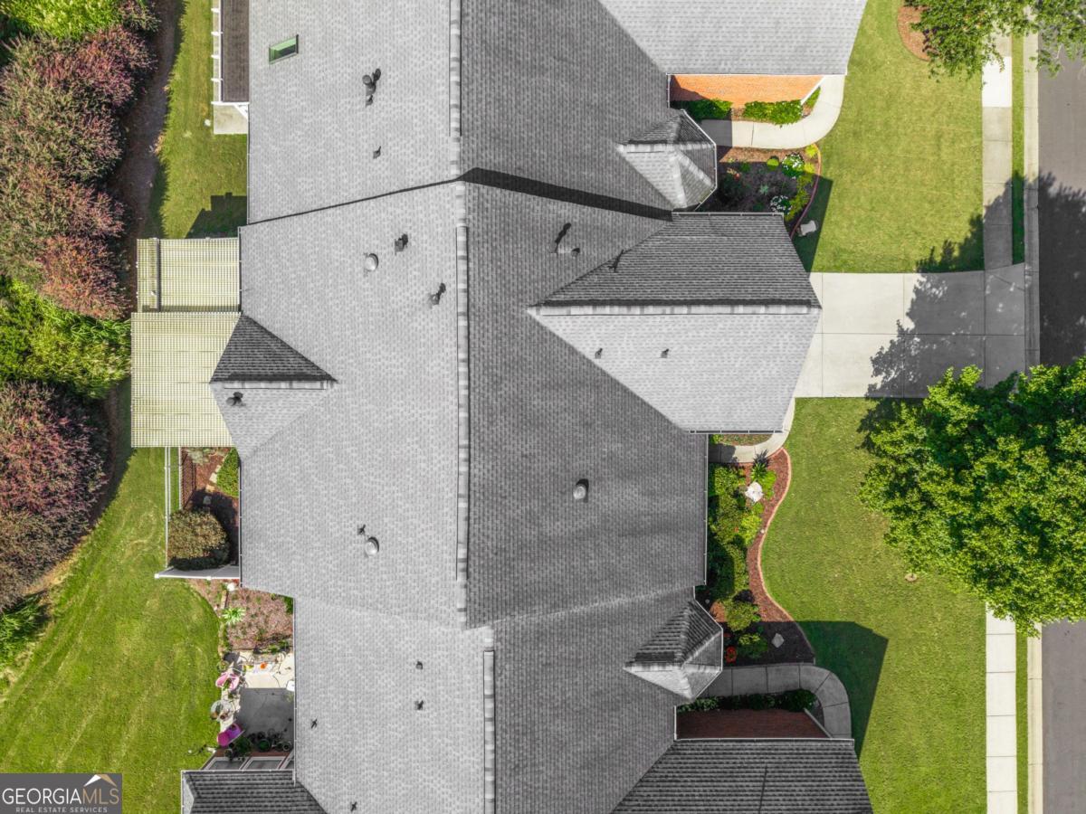 5575 Villa Lake Court