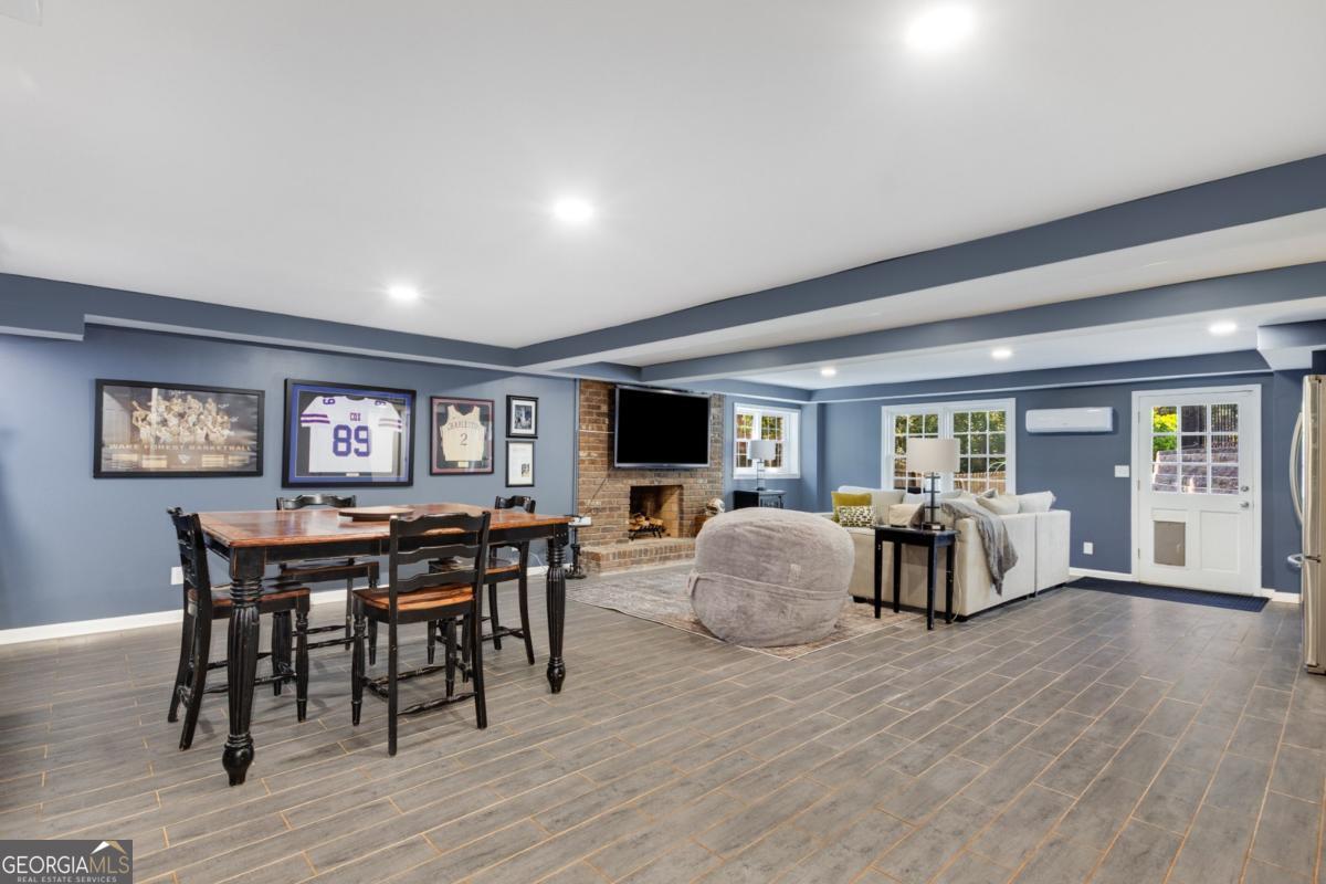 1655 Redbourne Drive