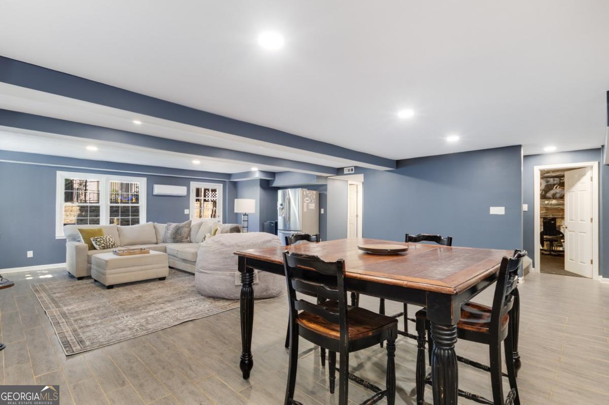1655 Redbourne Drive