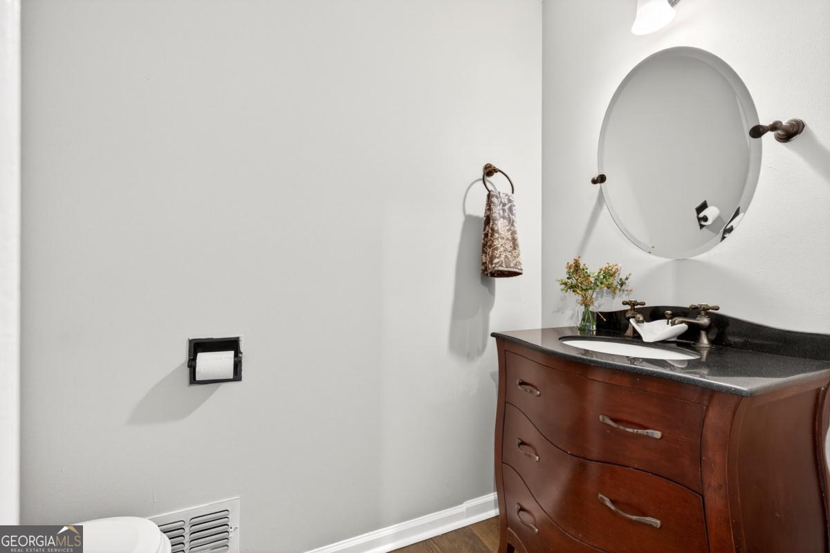 325 Saddle Creek Circle