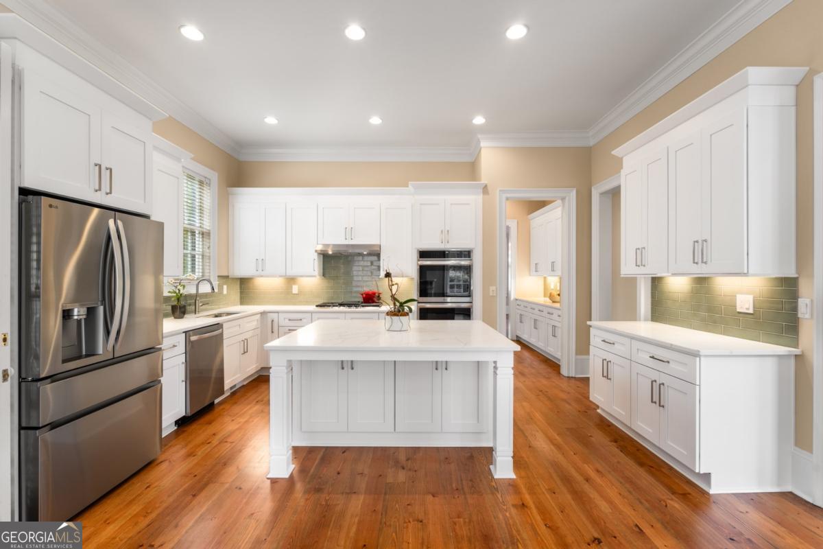 3786 Turnberry Court